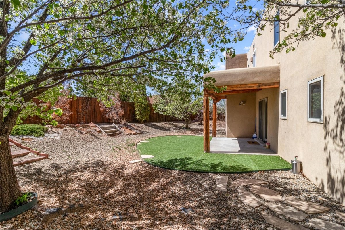 3221 Casa Rinconada