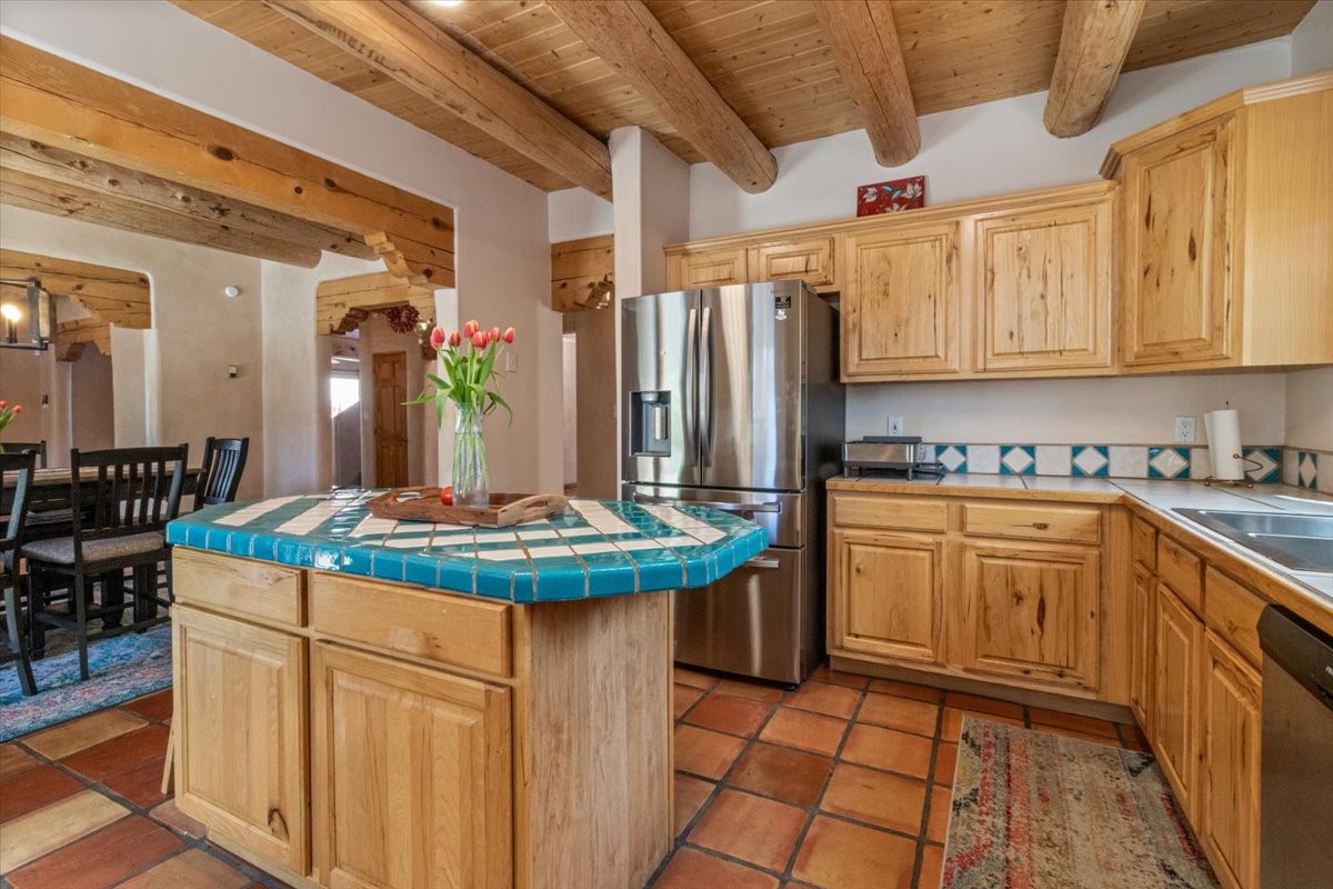 3221 Casa Rinconada