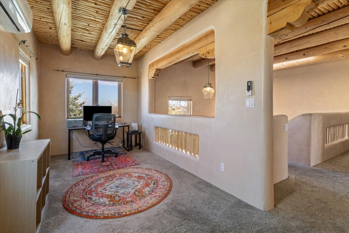 3221 Casa Rinconada