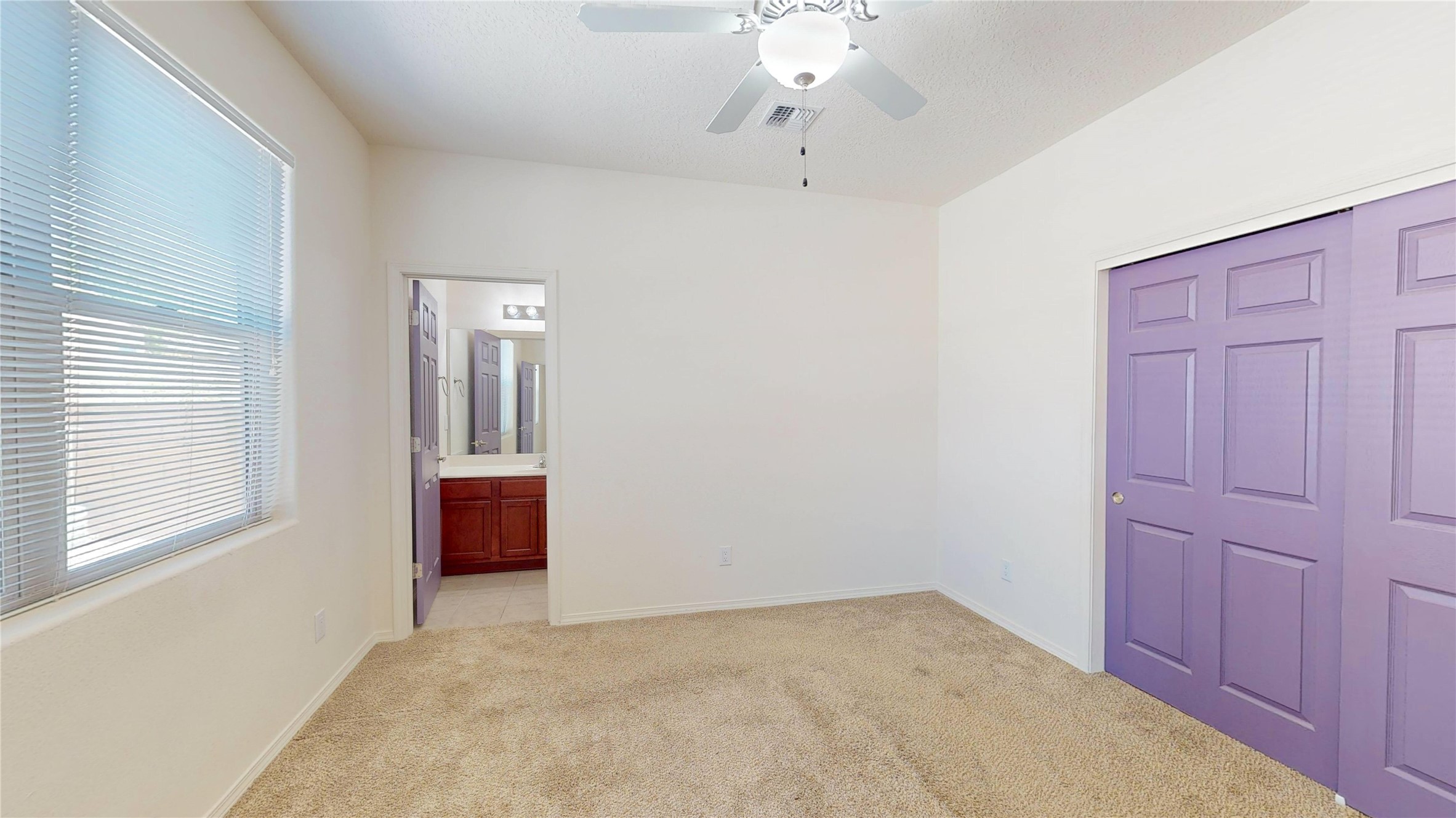 5205 Via Del Sol