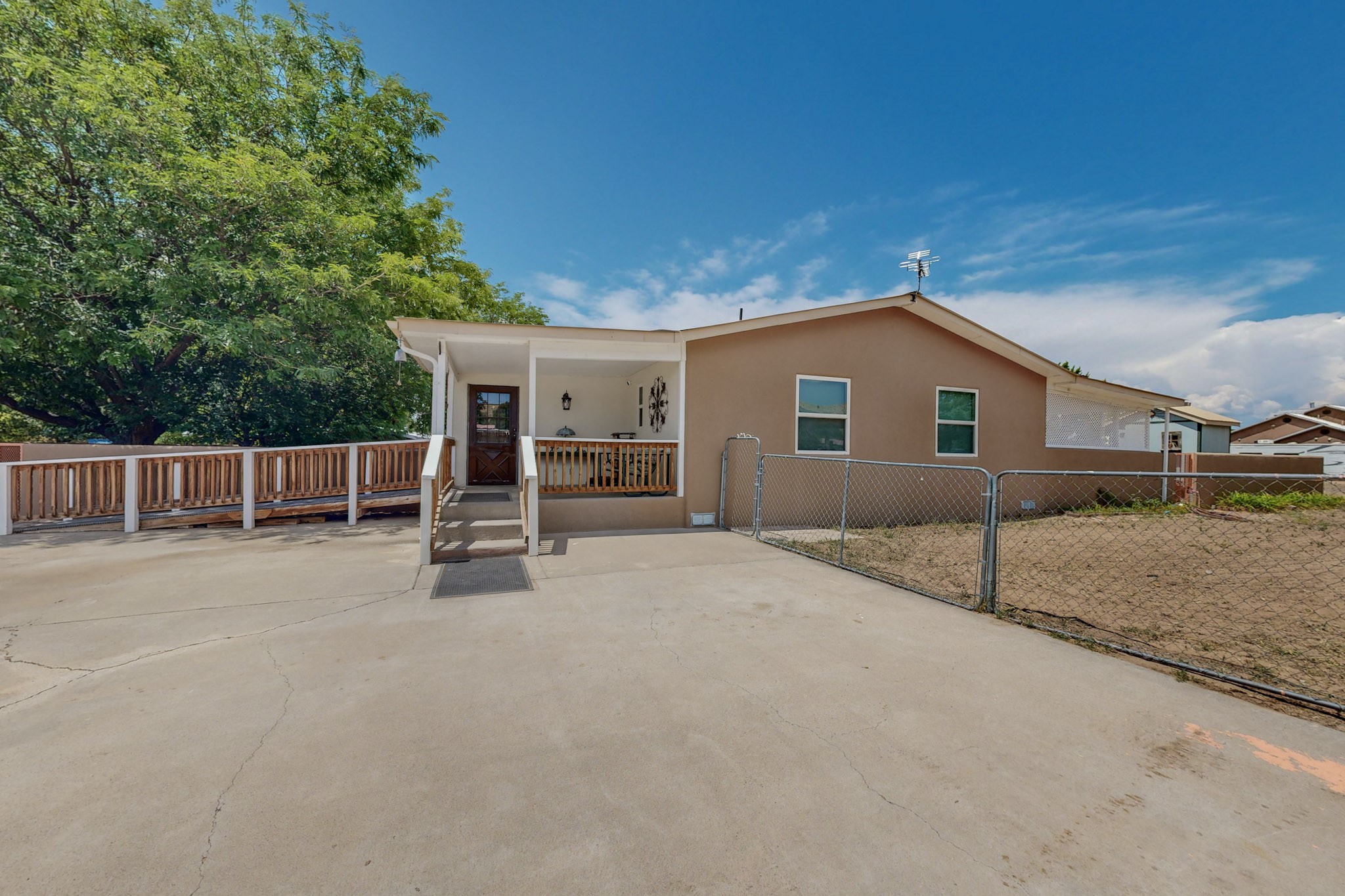30 Private Drive 1328