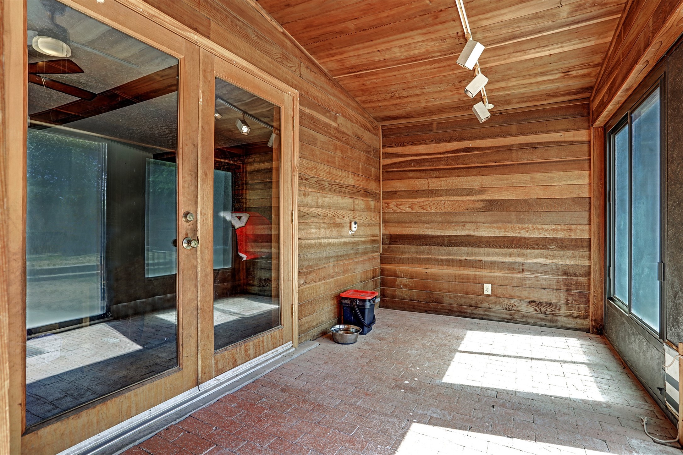 331 Kimberly Lane