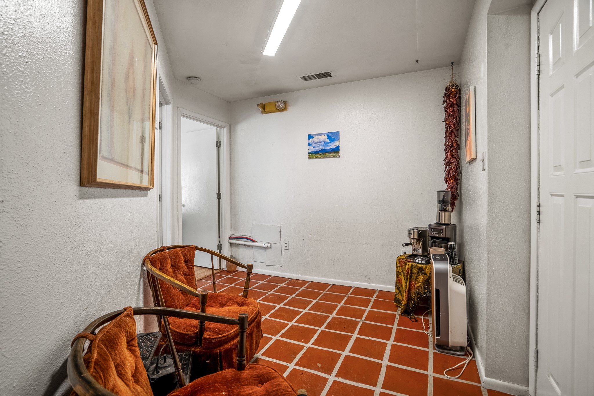 1413 W Alameda Street