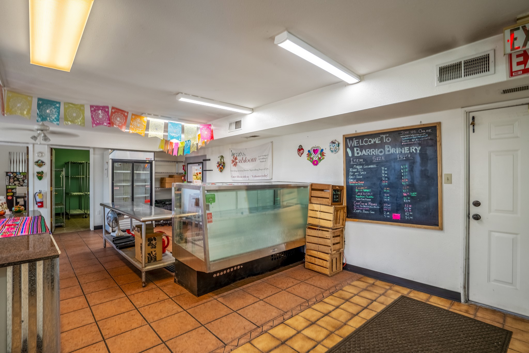 1413 W Alameda Street