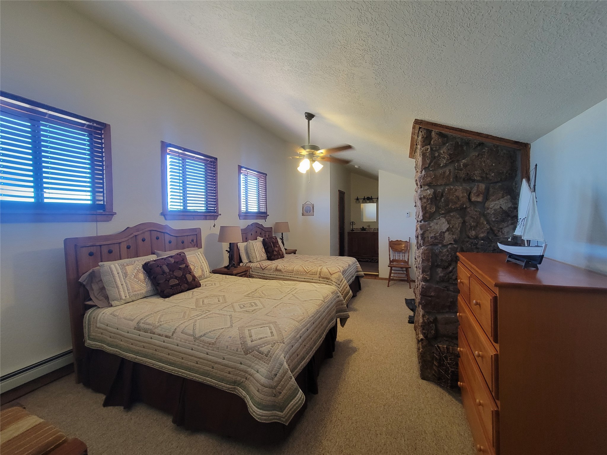 83 Juniper