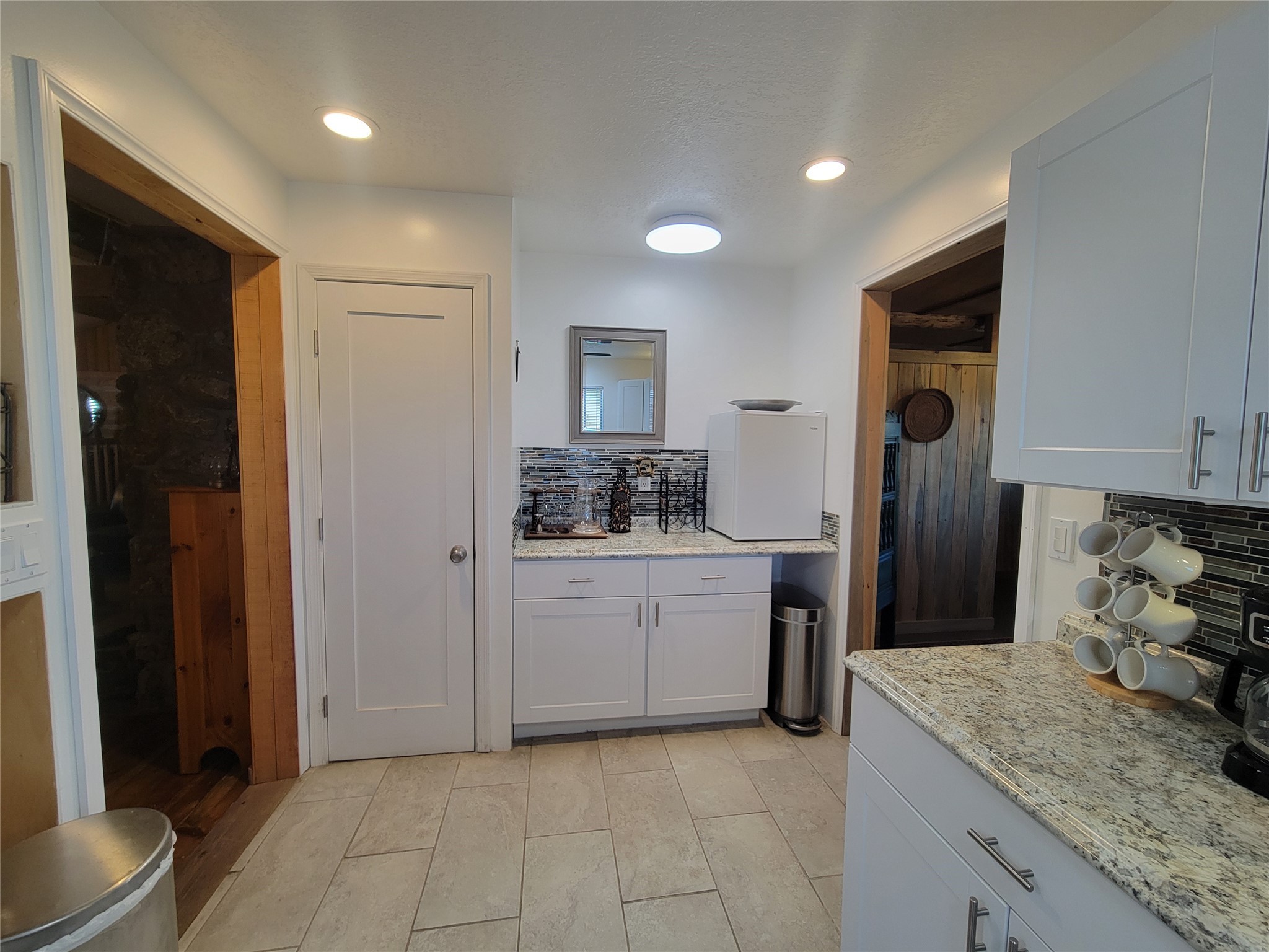 83 Juniper
