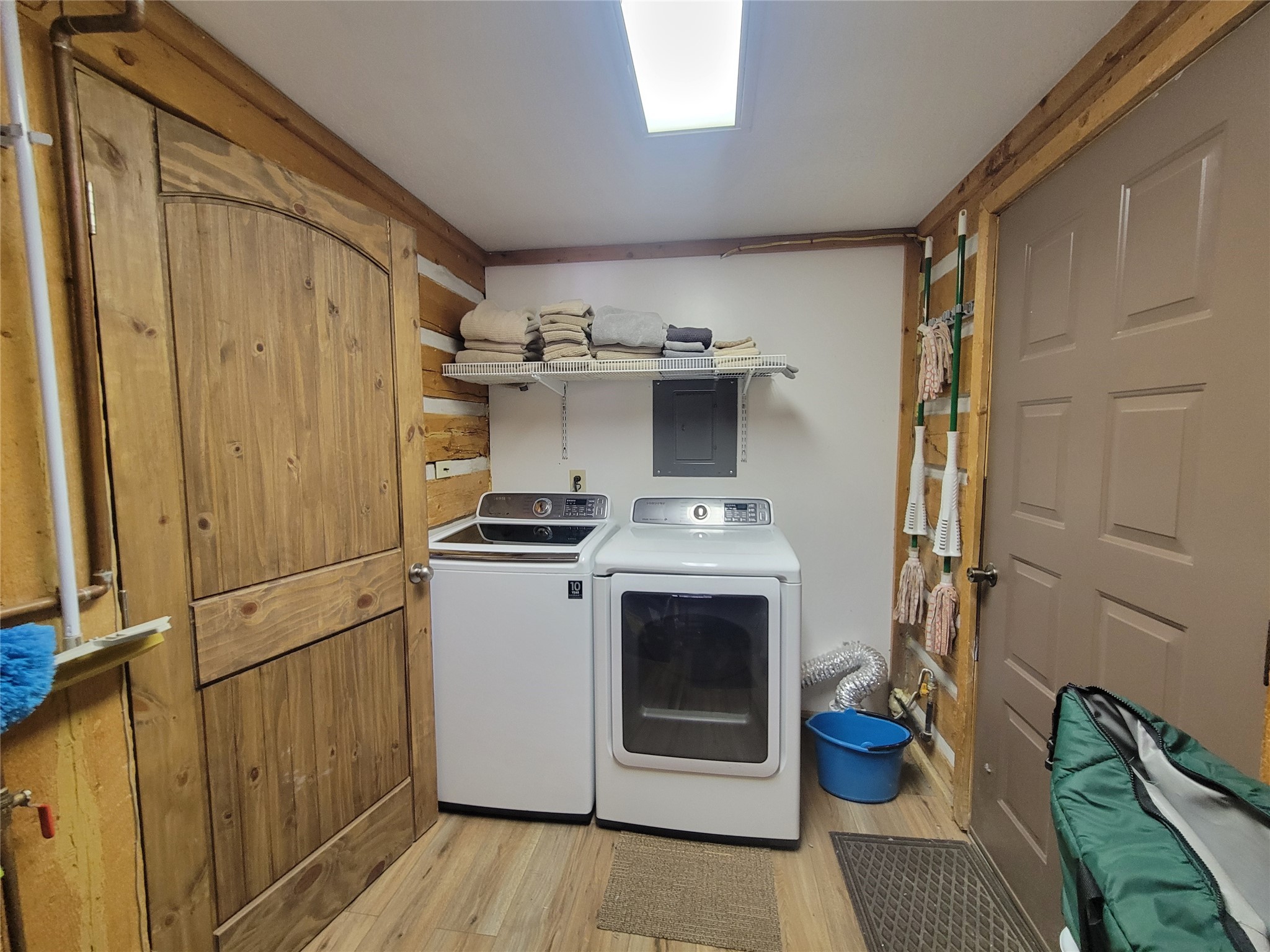 83 Juniper