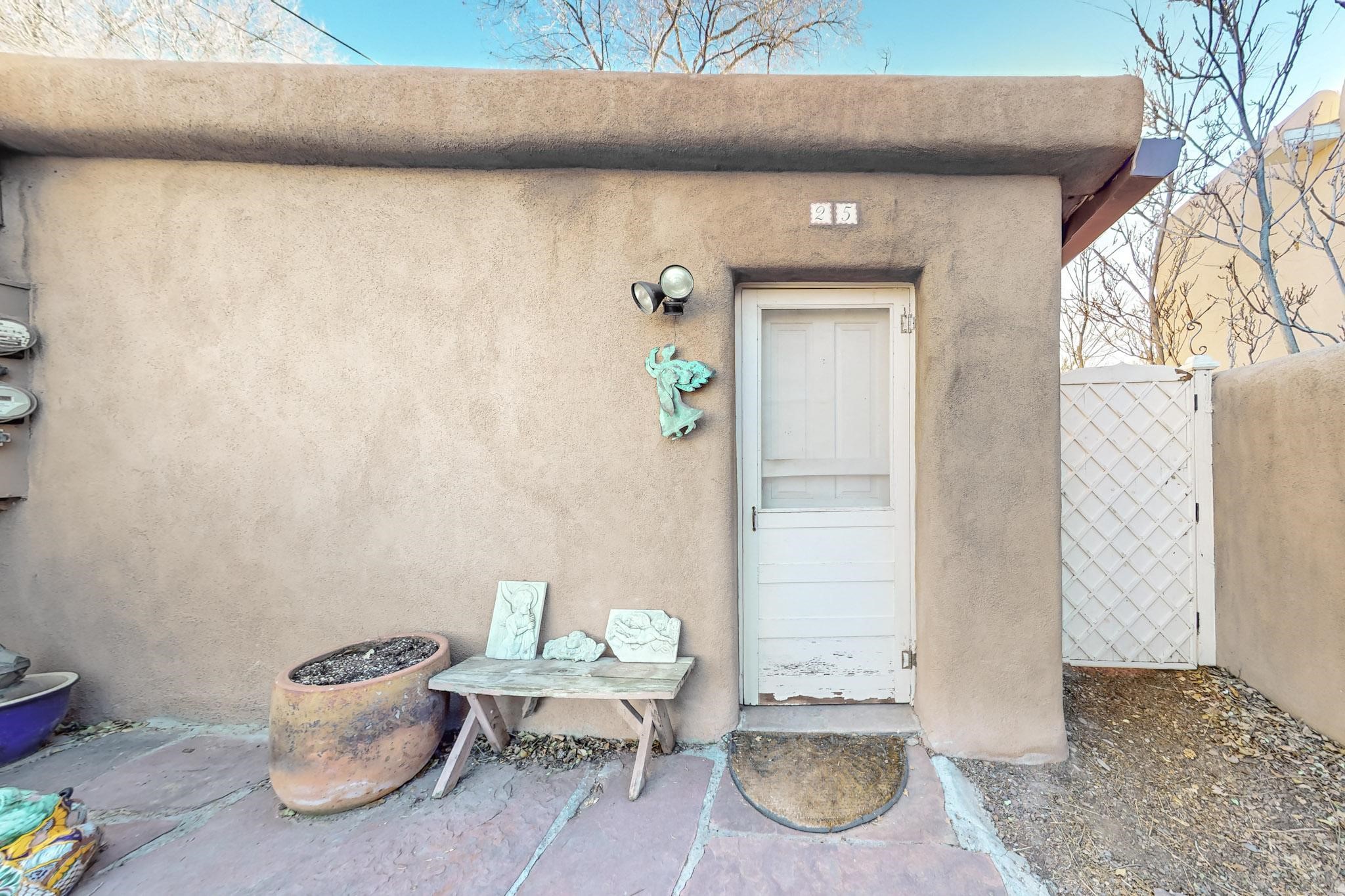 634 Garcia Street 25