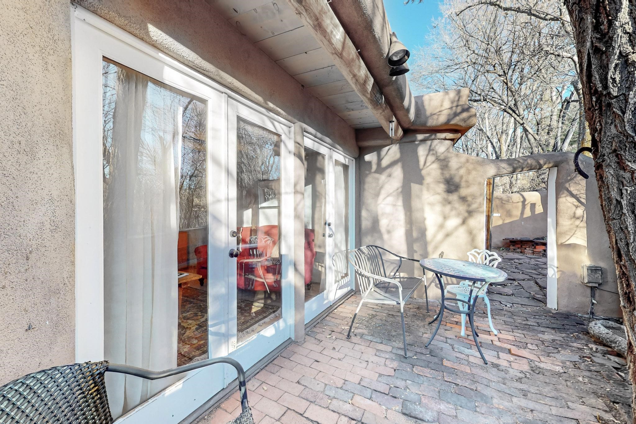 634 Garcia Street 25