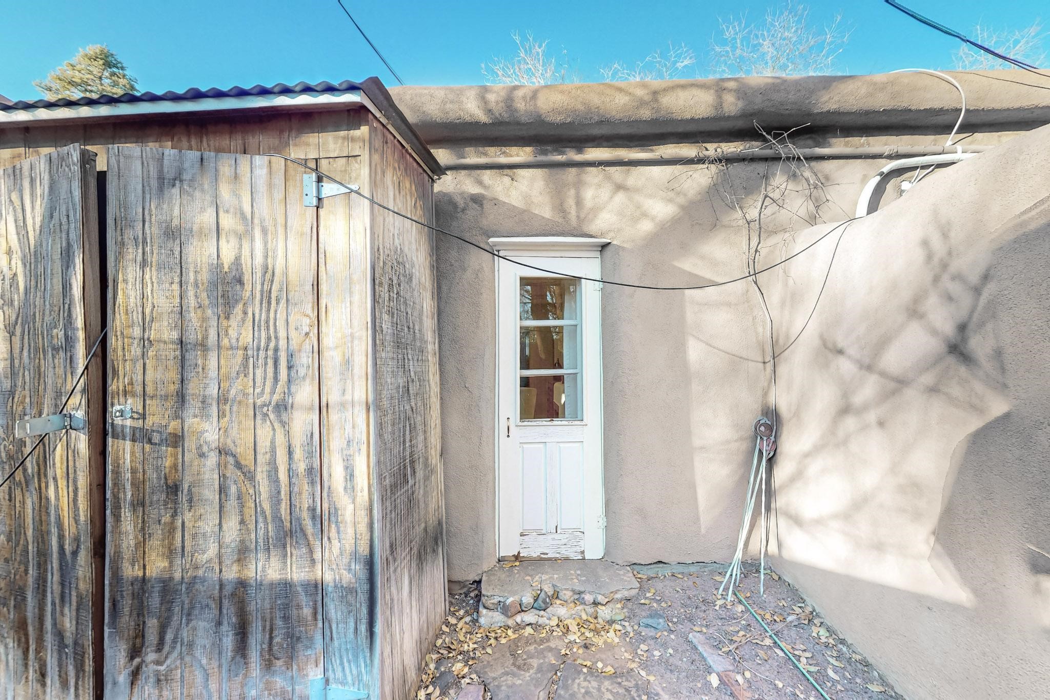 634 Garcia Street 25