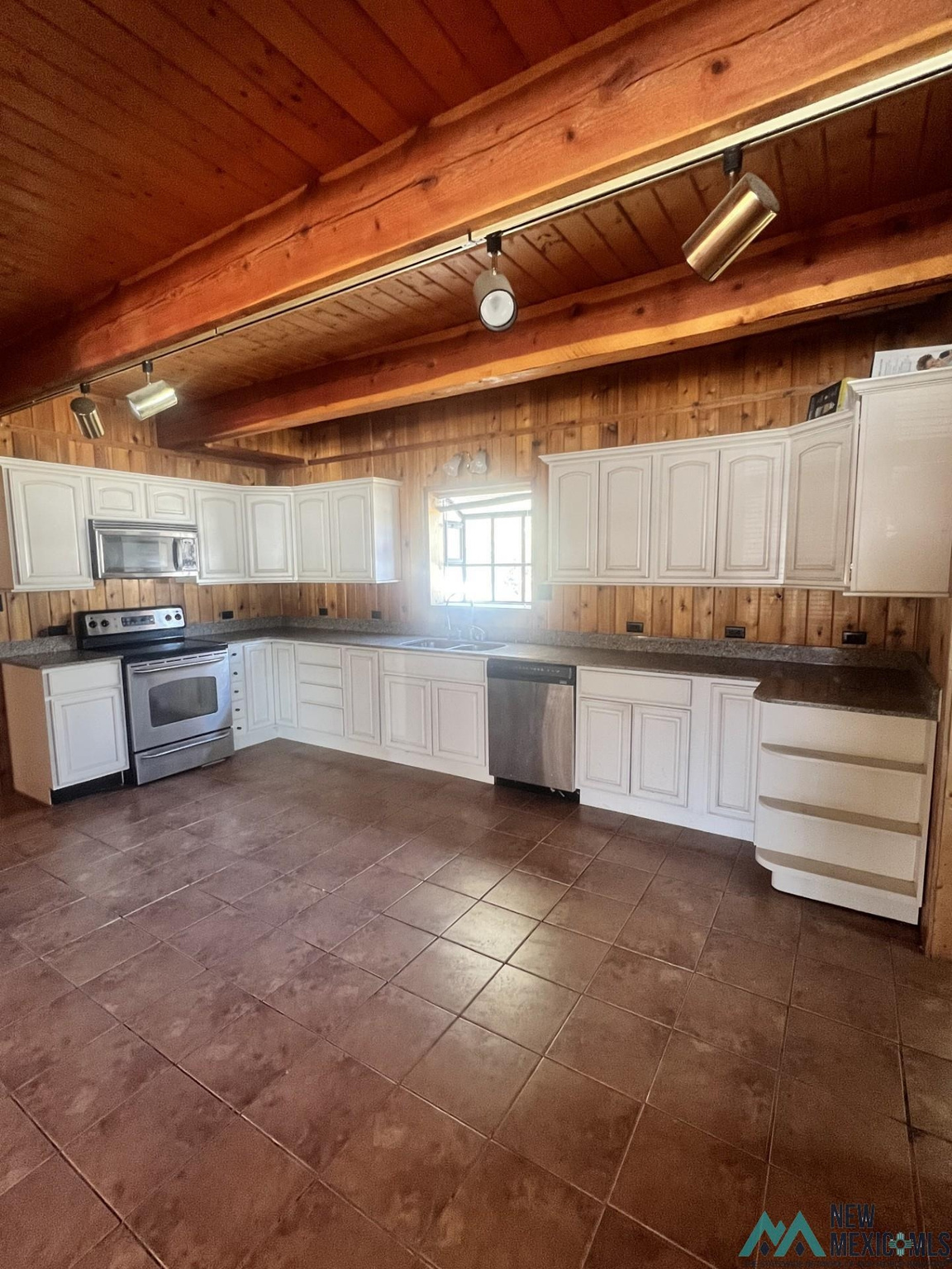 20 Los Alamogordos Rd Road