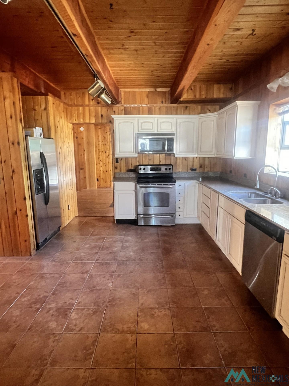 20 Los Alamogordos Rd Road