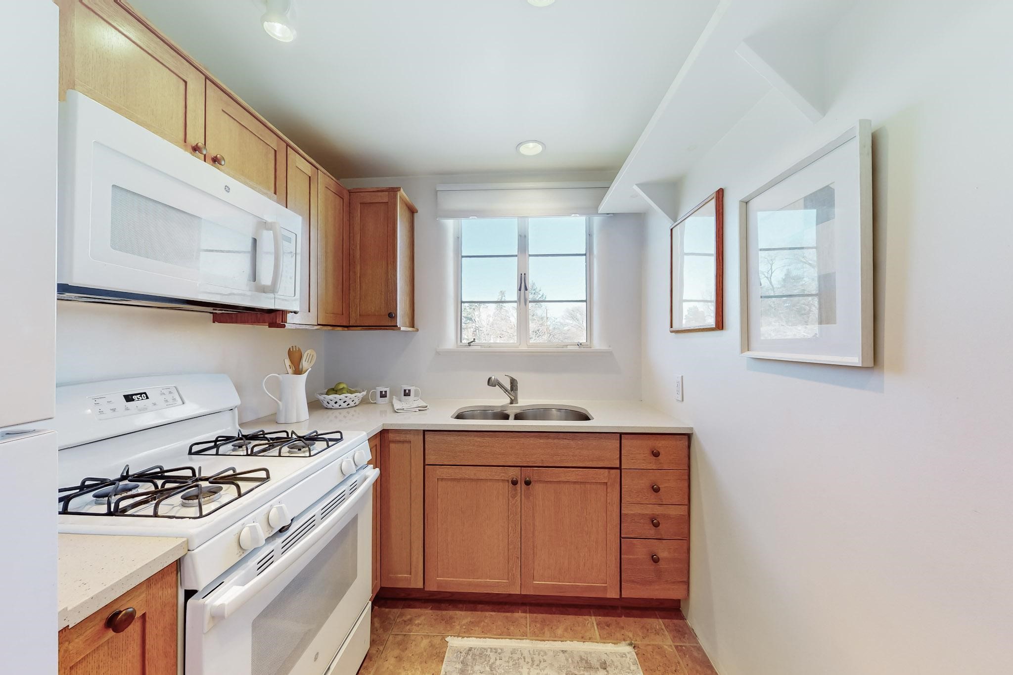 530 Garcia Street 11