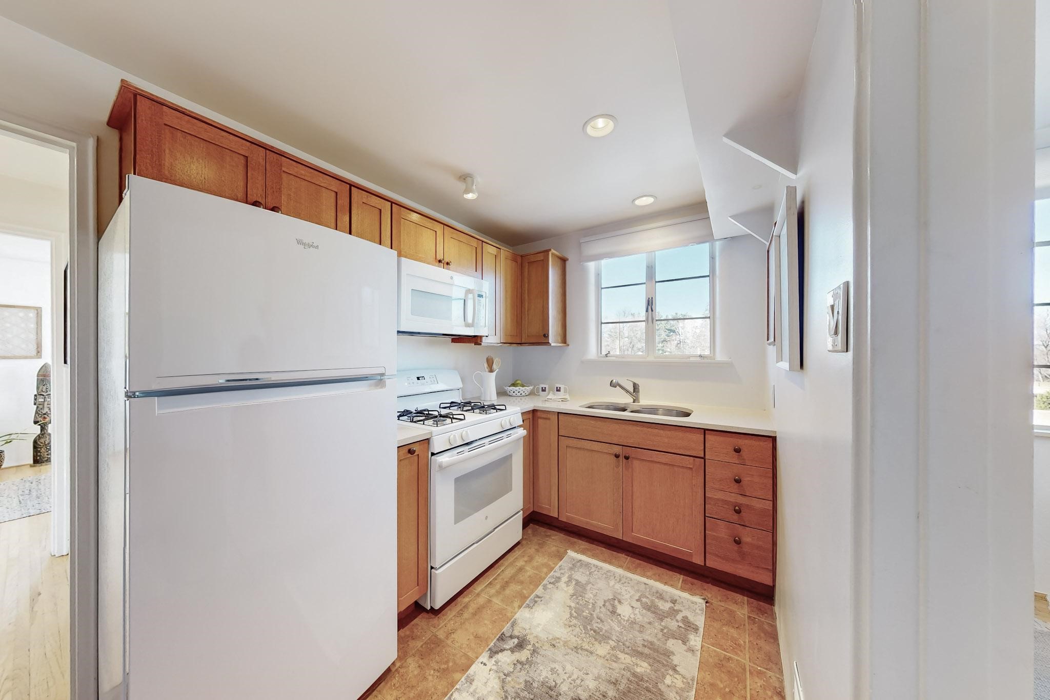 530 Garcia Street 11