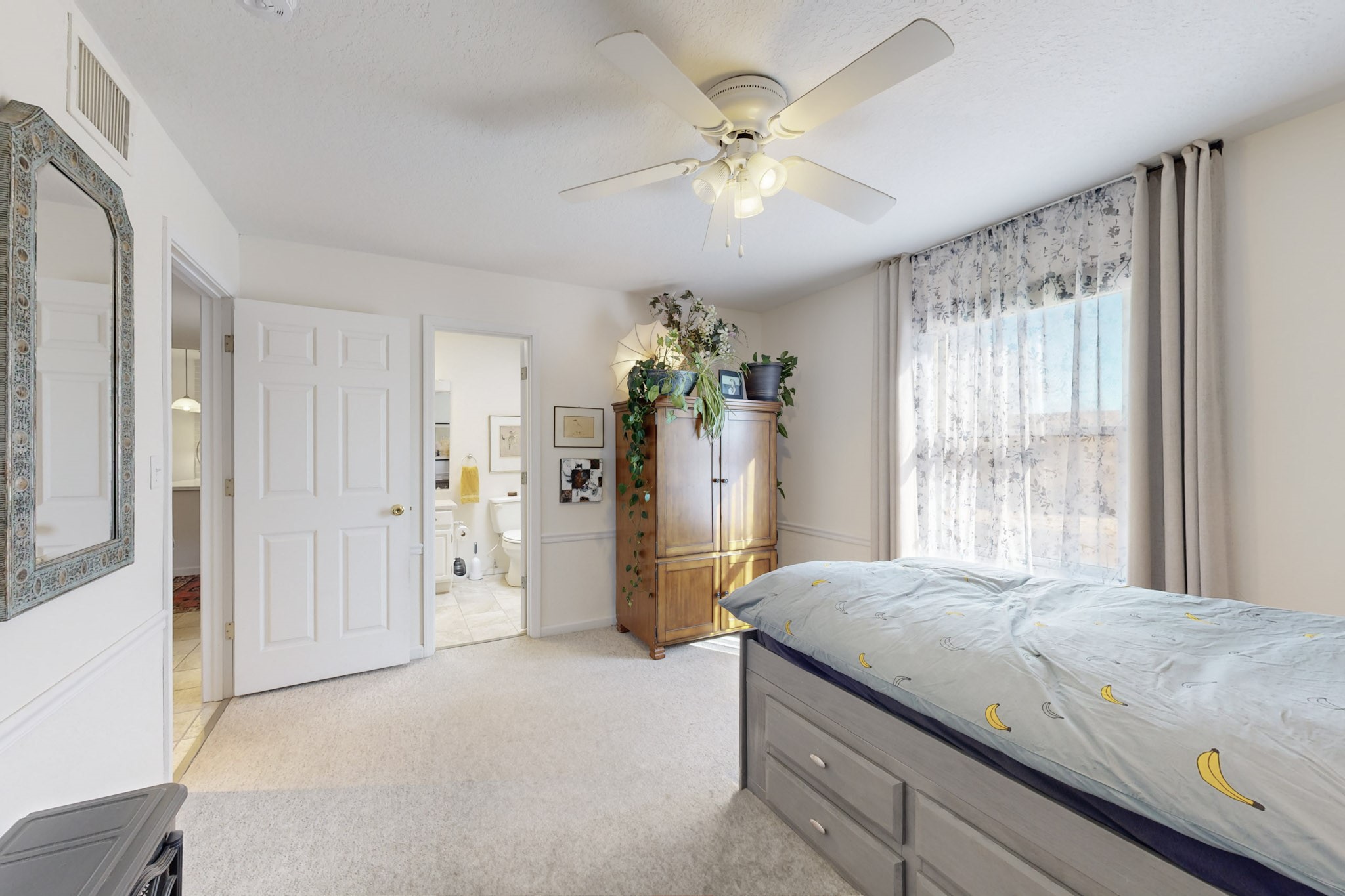 1153 Calle Amanda