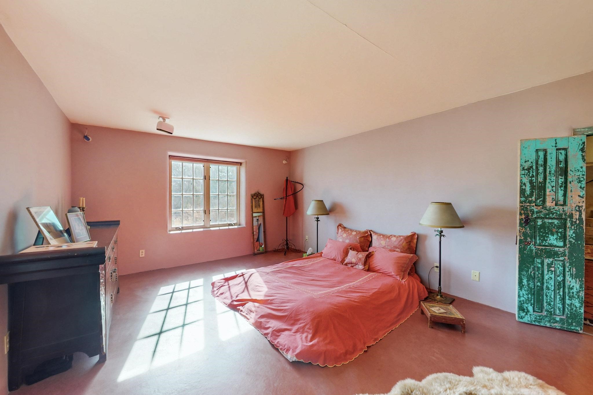 1677 Cerro Gordo Road 18