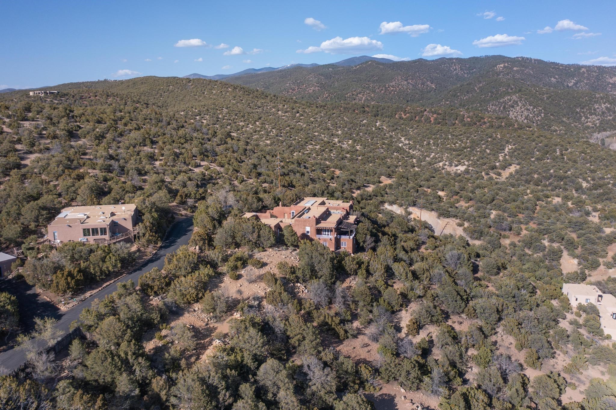 1677 Cerro Gordo Road 18