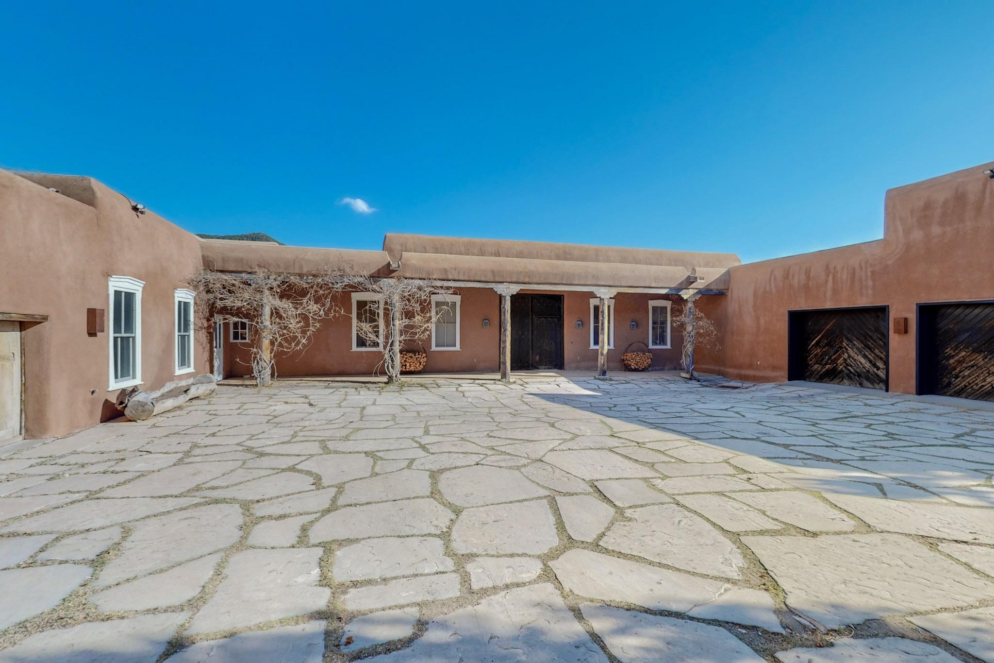 1677 Cerro Gordo Road 18
