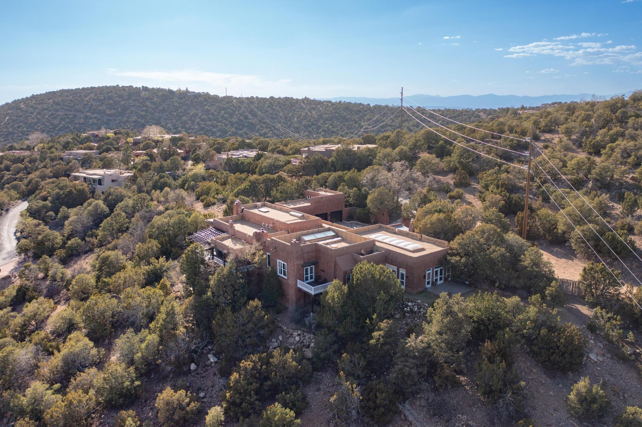 1677 Cerro Gordo Road 18