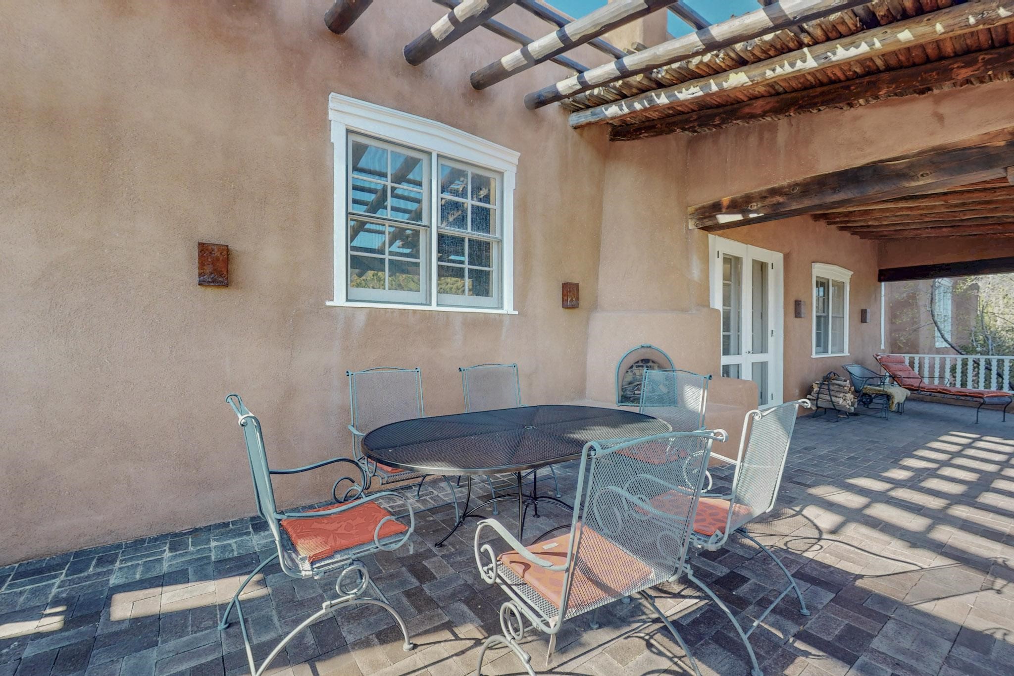 1677 Cerro Gordo Road 18
