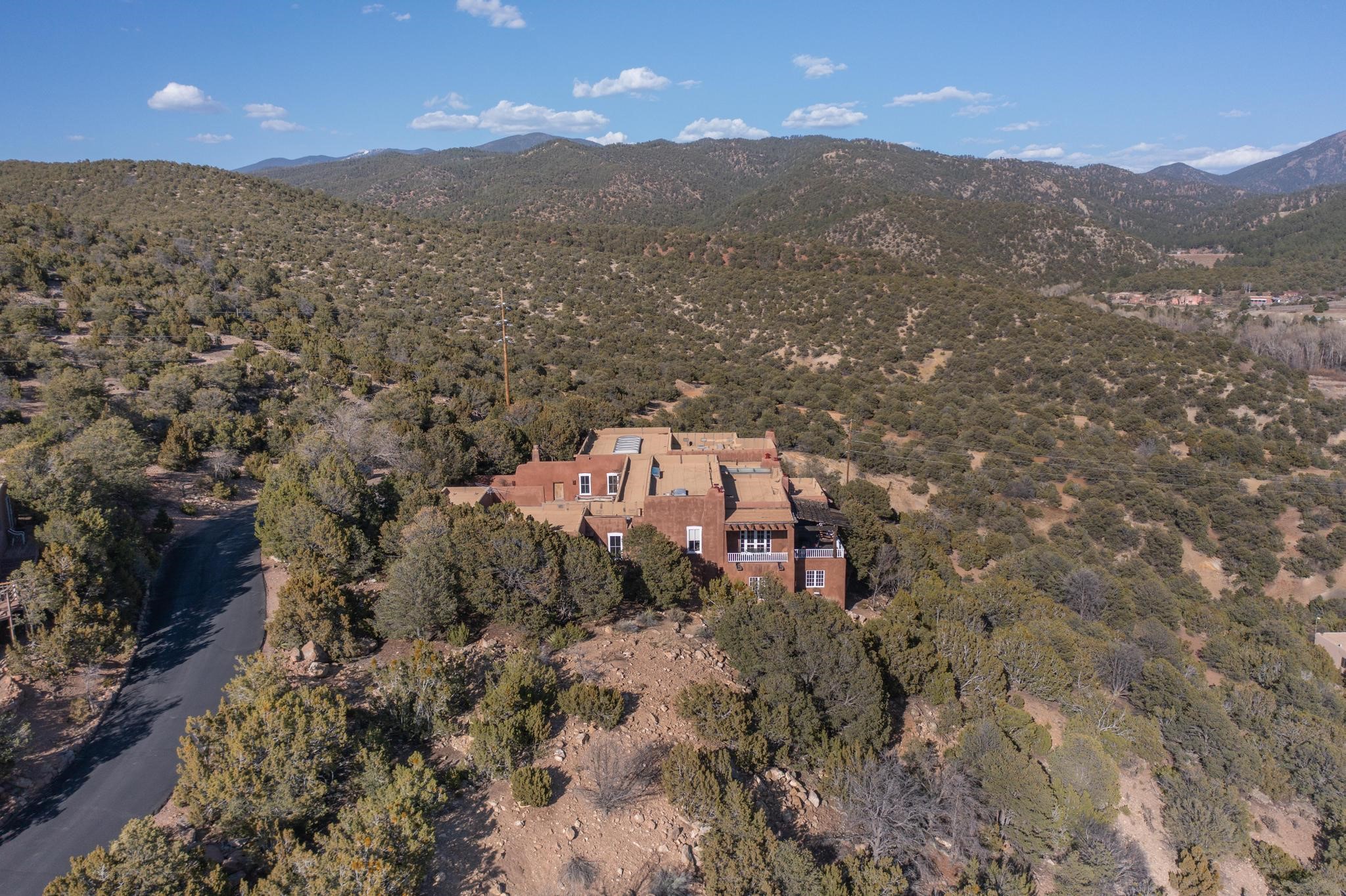 1677 Cerro Gordo Road 18
