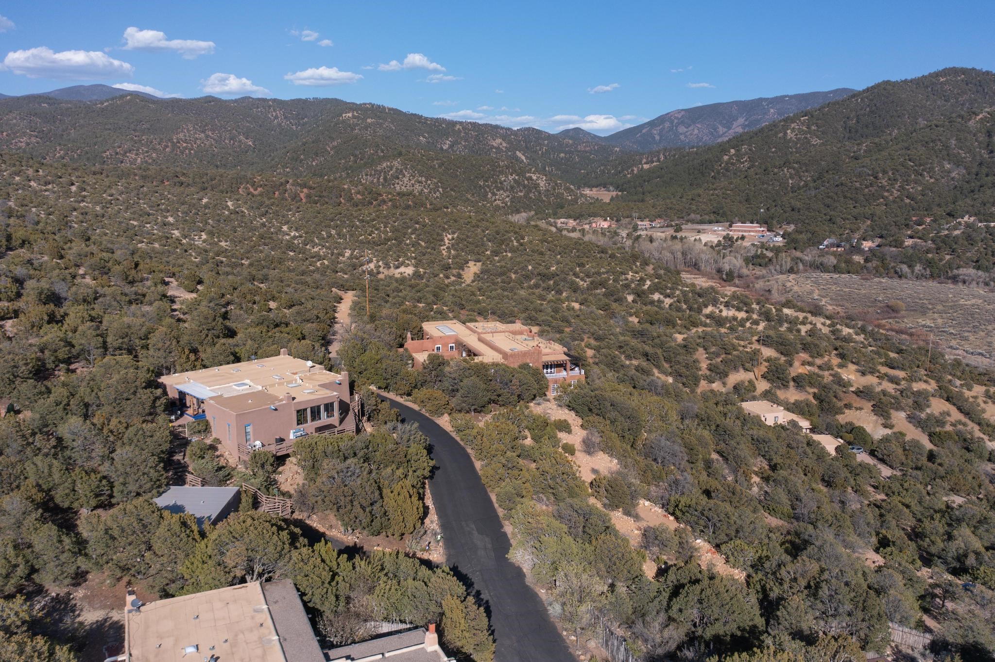 1677 Cerro Gordo Road 18