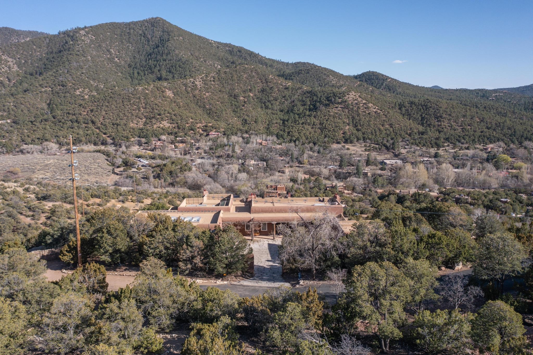 1677 Cerro Gordo Road 18