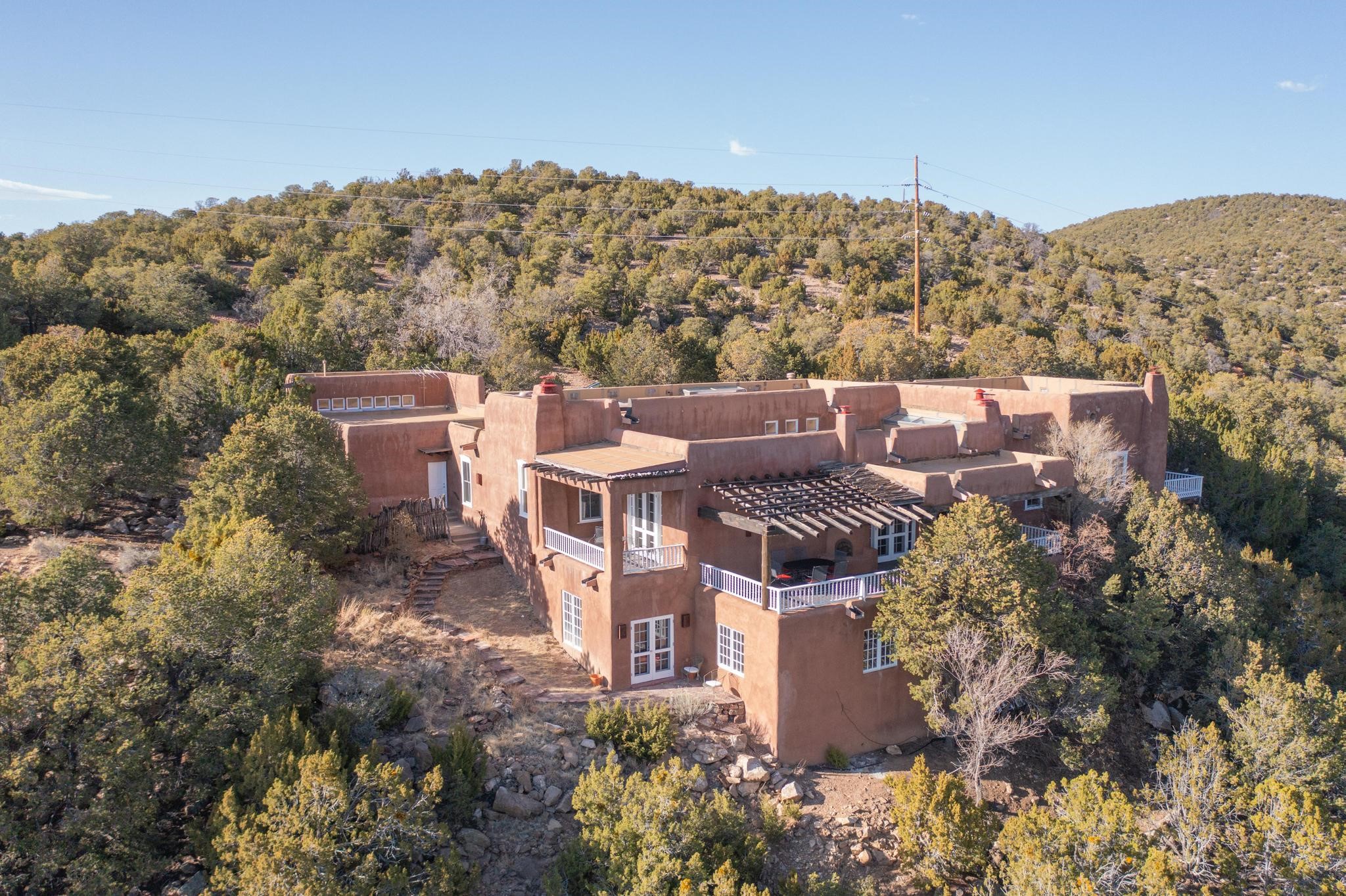 1677 Cerro Gordo Road 18