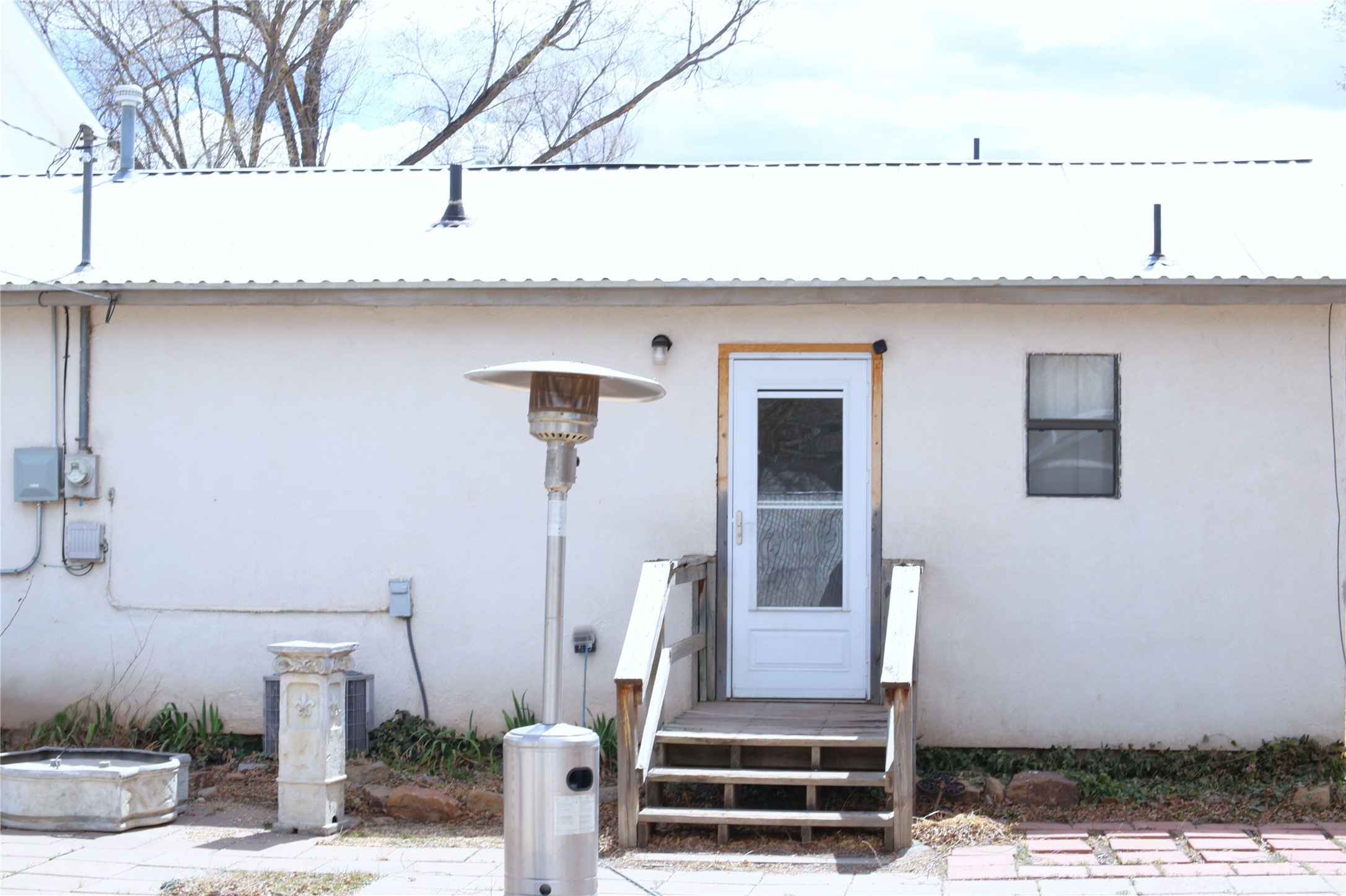 404 3rd Street
