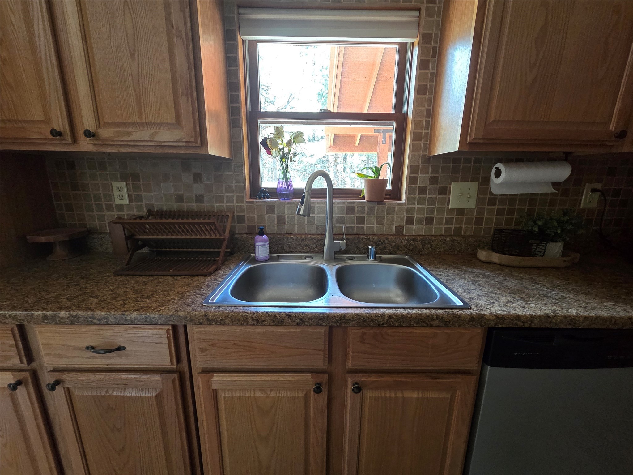 30 Private Drive 1756