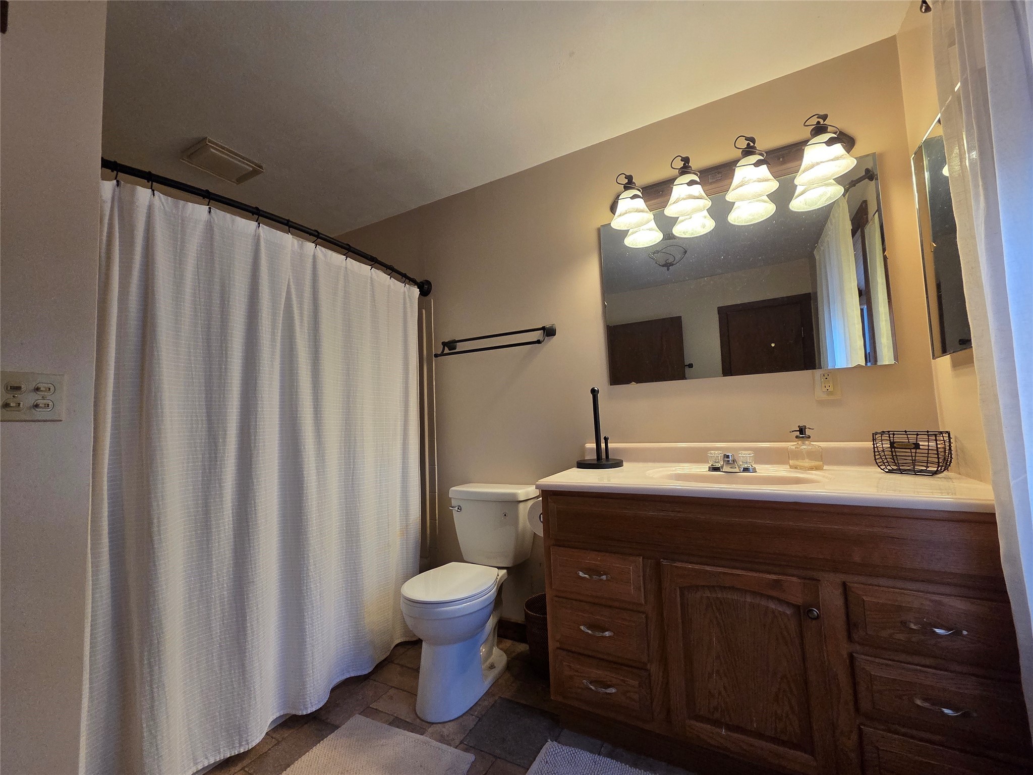 30 Private Drive 1756