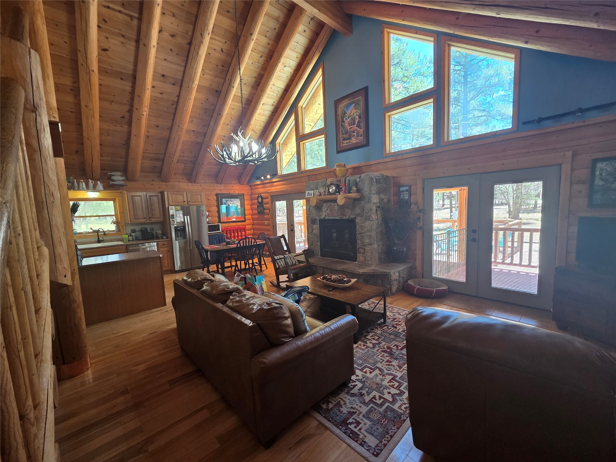 93 Private Drive 1754