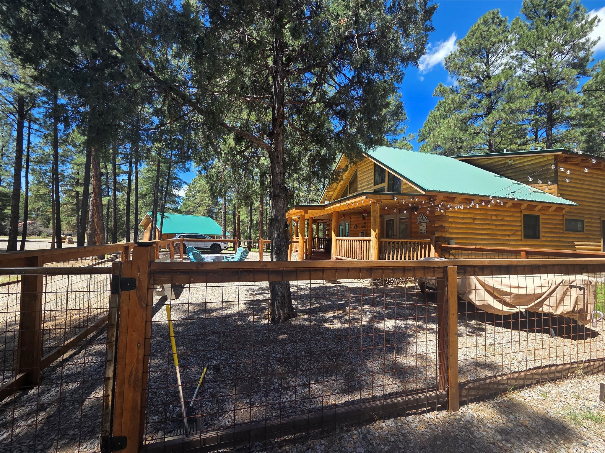 93 Private Drive 1754