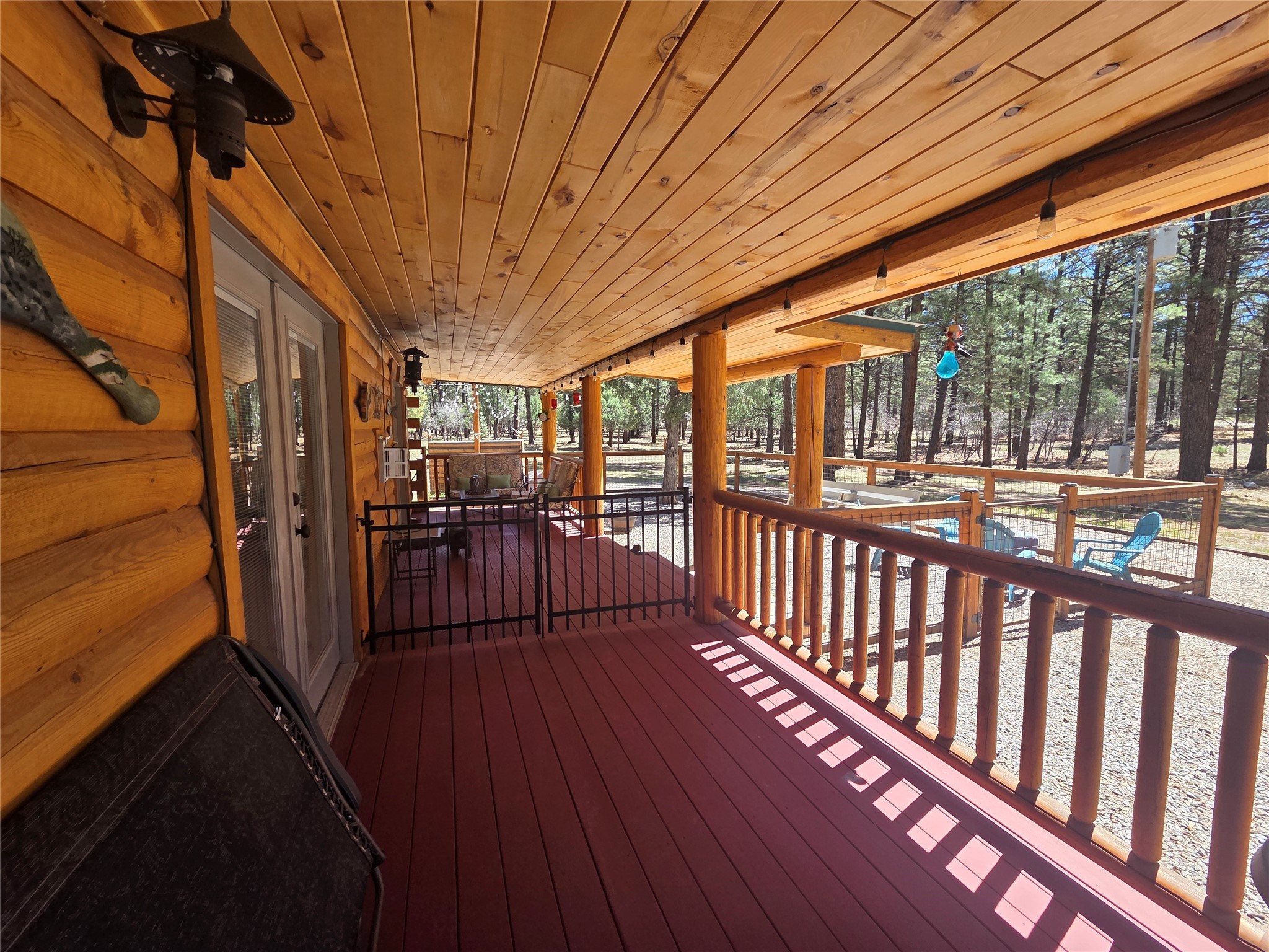 93 Private Drive 1754