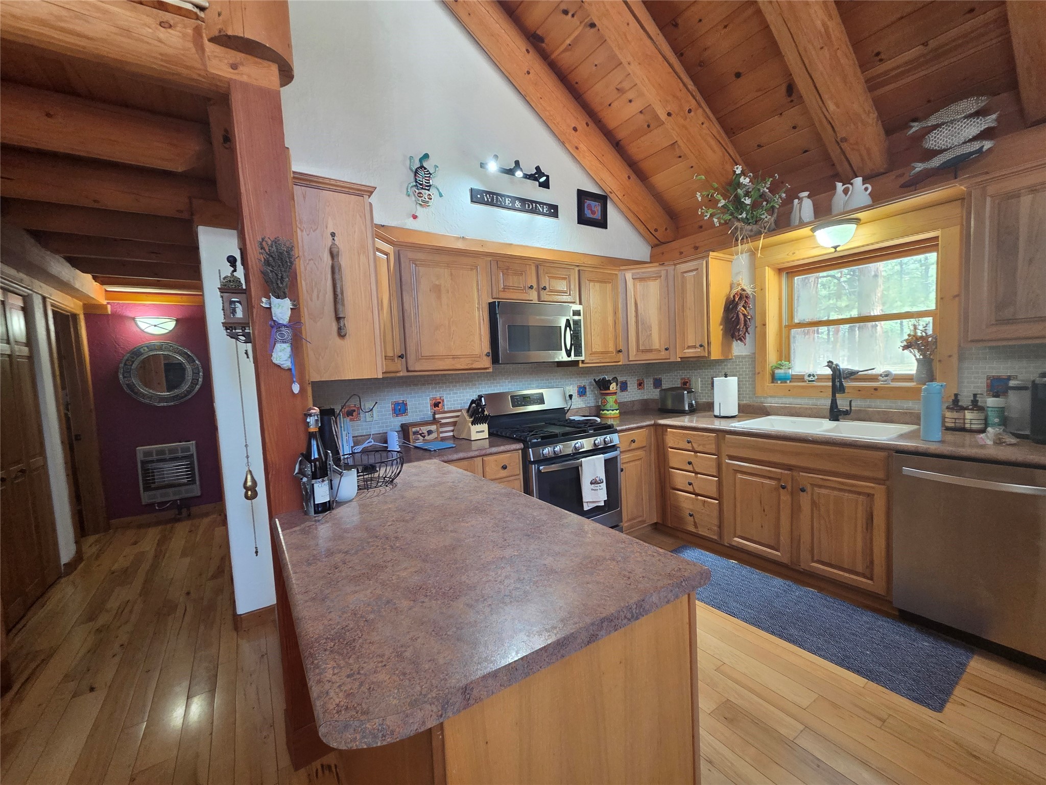 93 Private Drive 1754