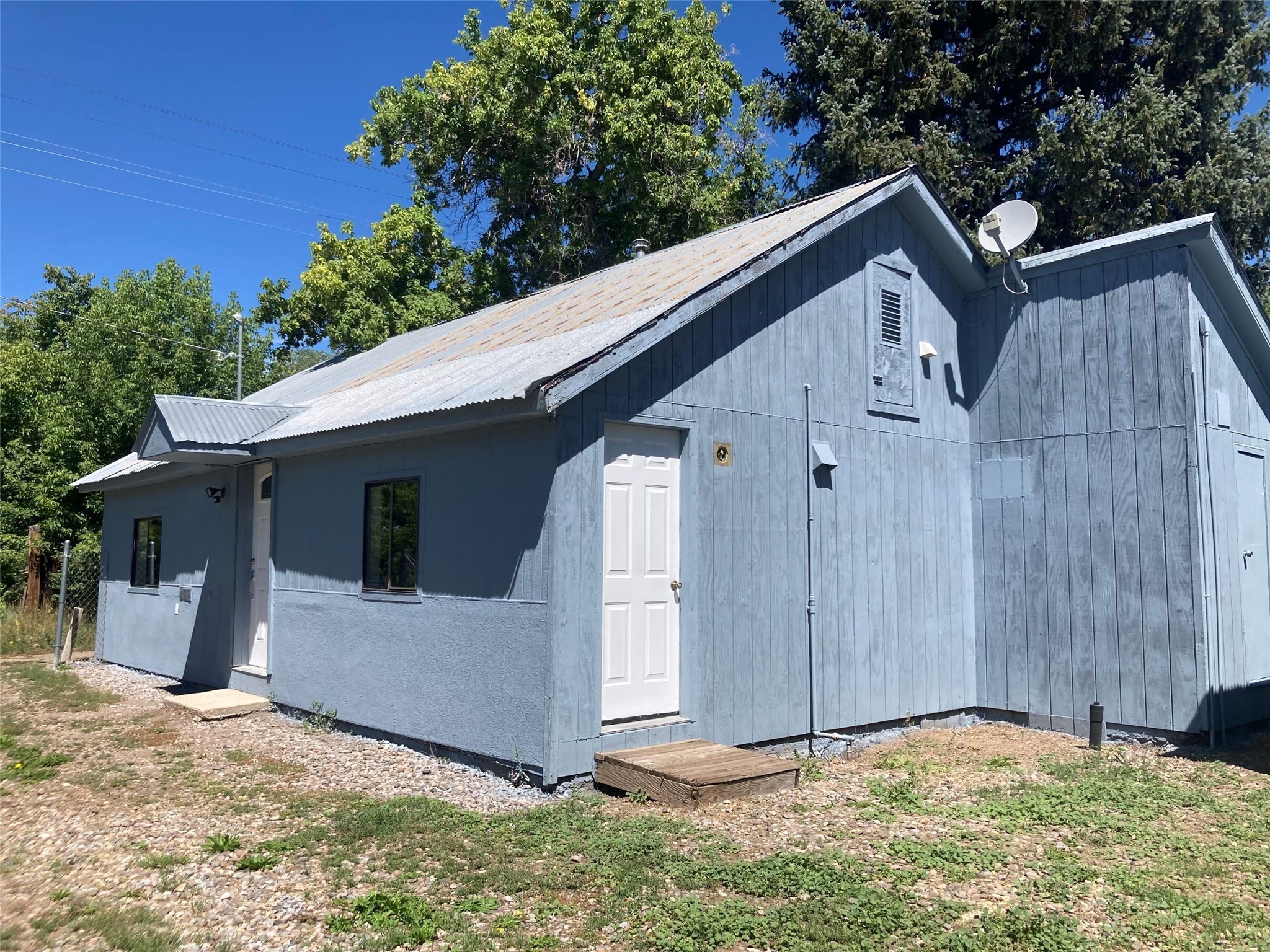 421 Maple Avenue