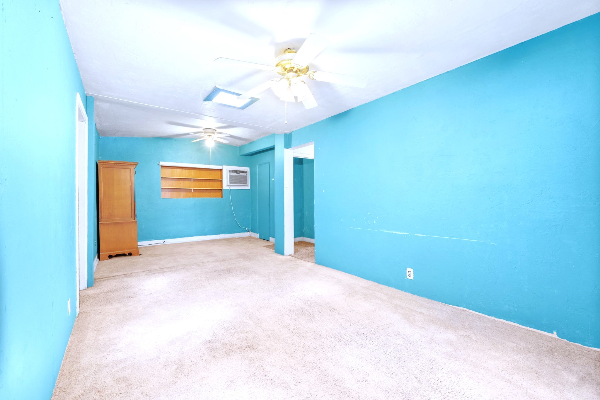 108 Phoenix Avenue NE