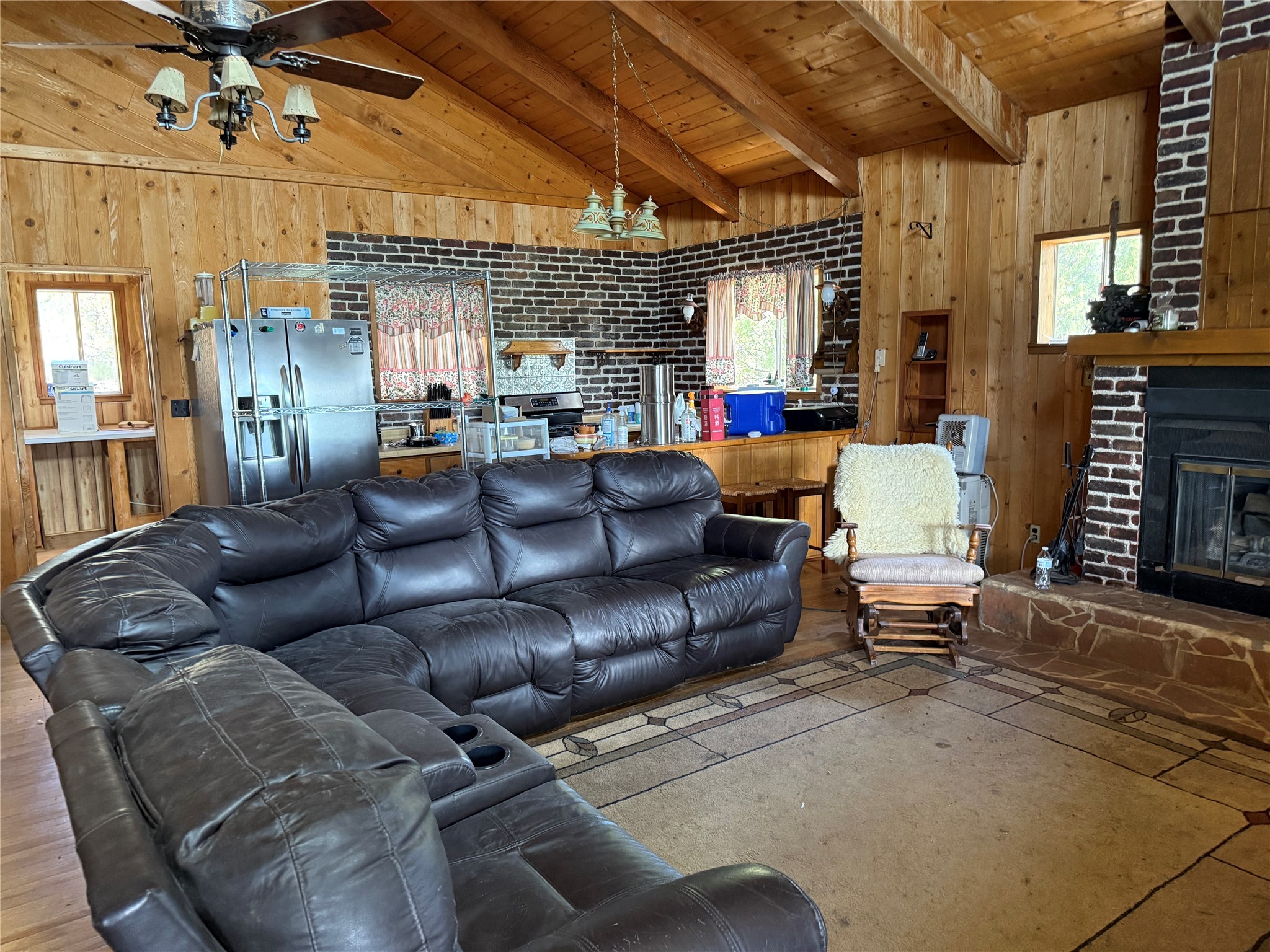 33 Buck Dr