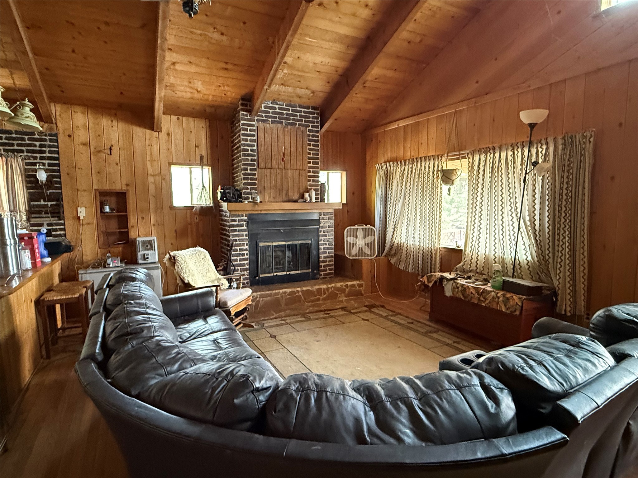 33 Buck Dr