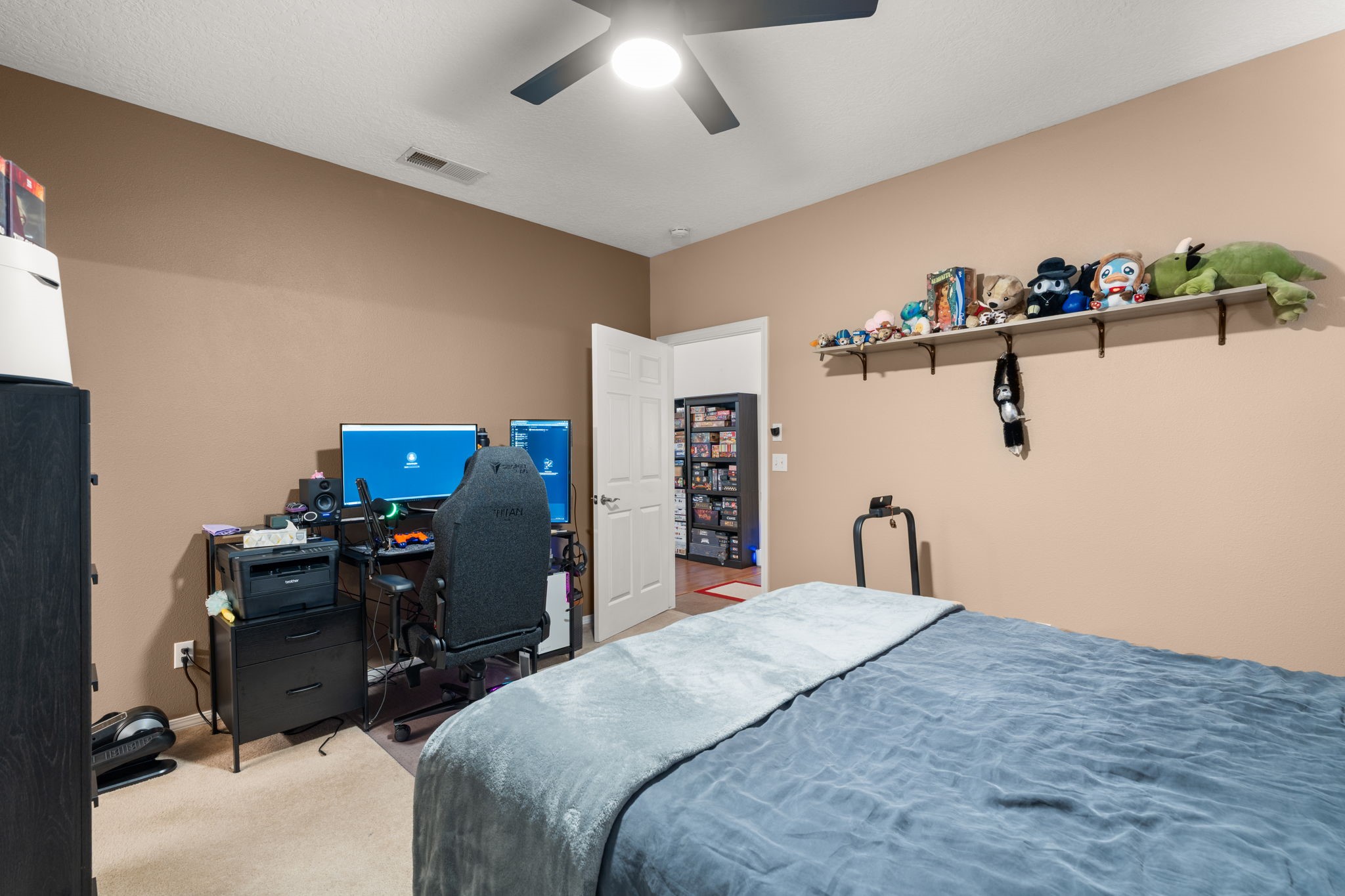 3 Canyon Cliff Dr
