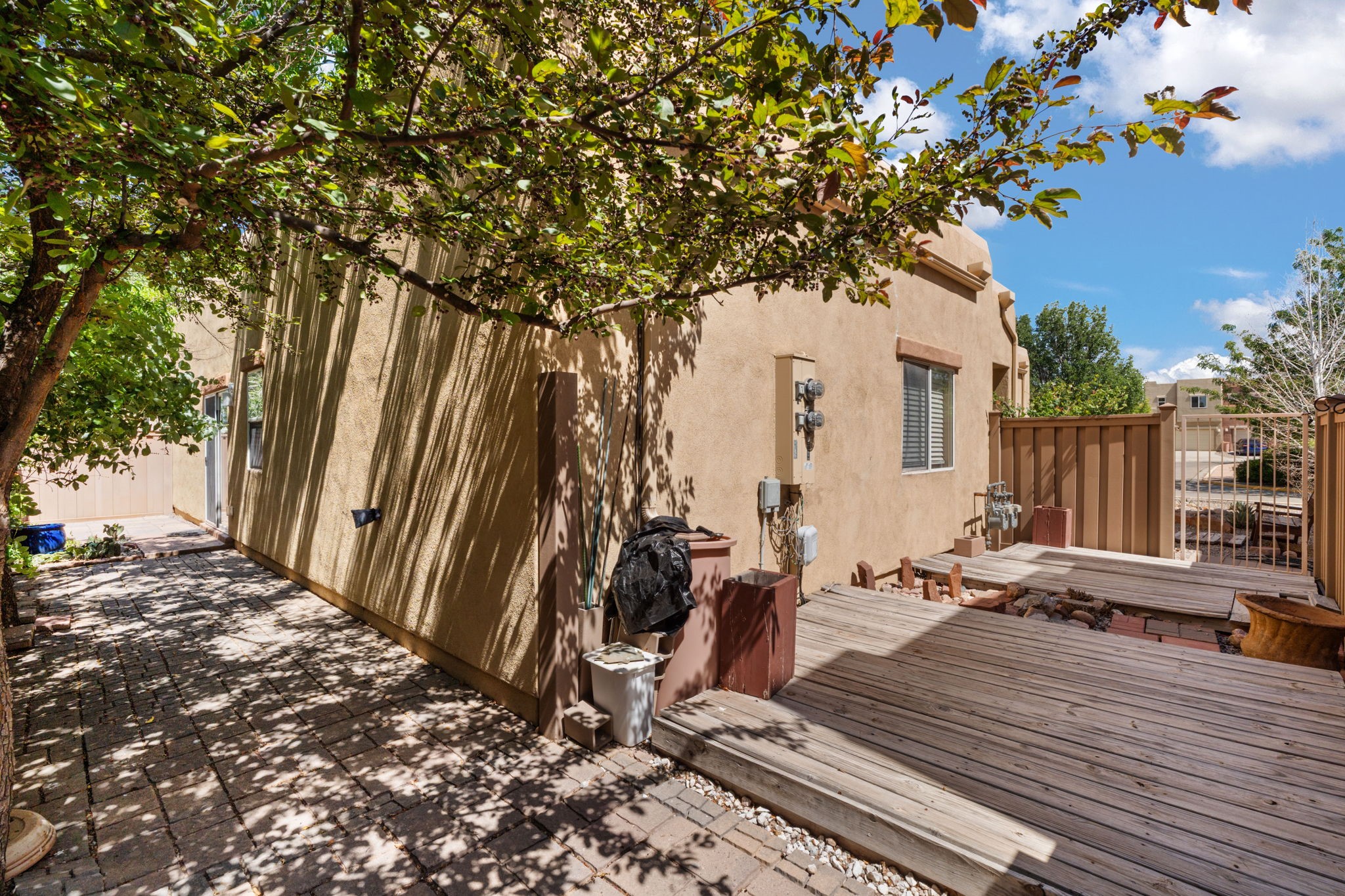 3 Canyon Cliff Dr