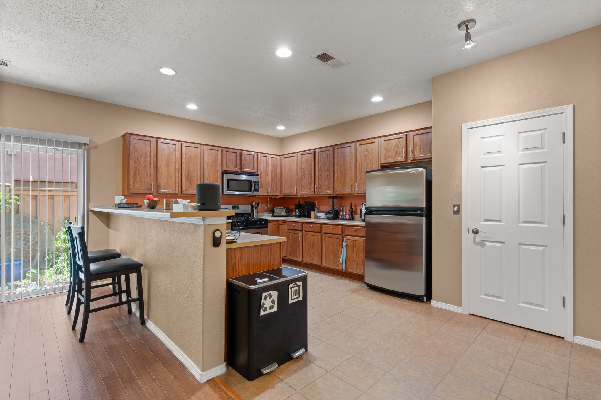 3 Canyon Cliff Dr