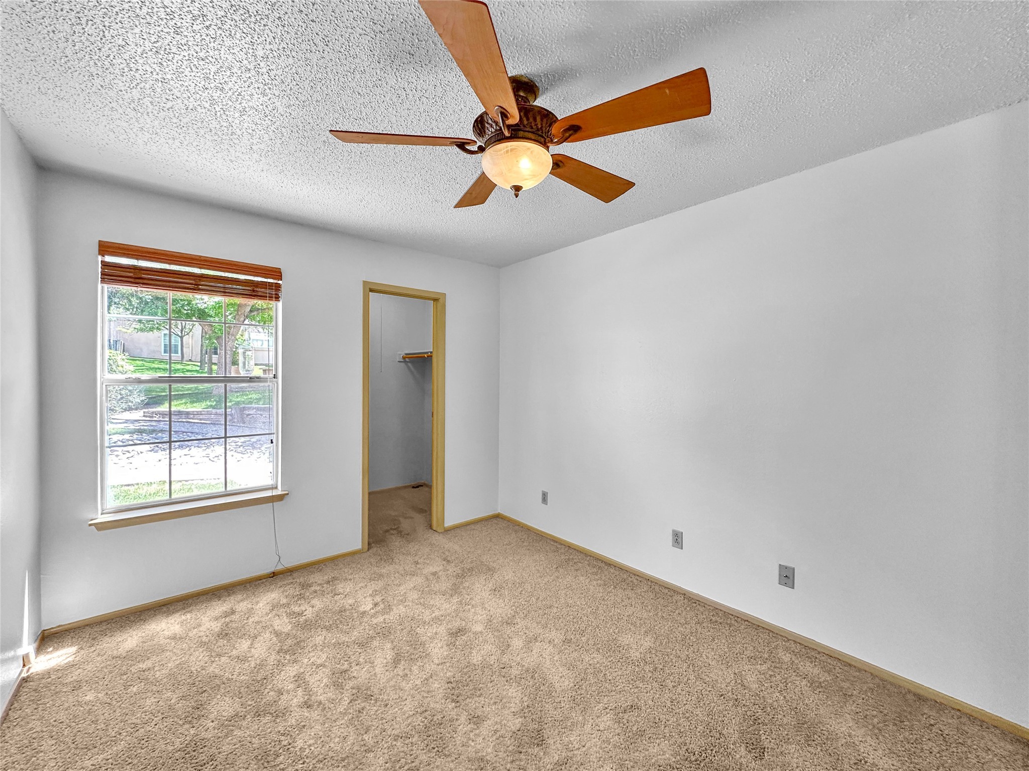 2501 Zia Road 104