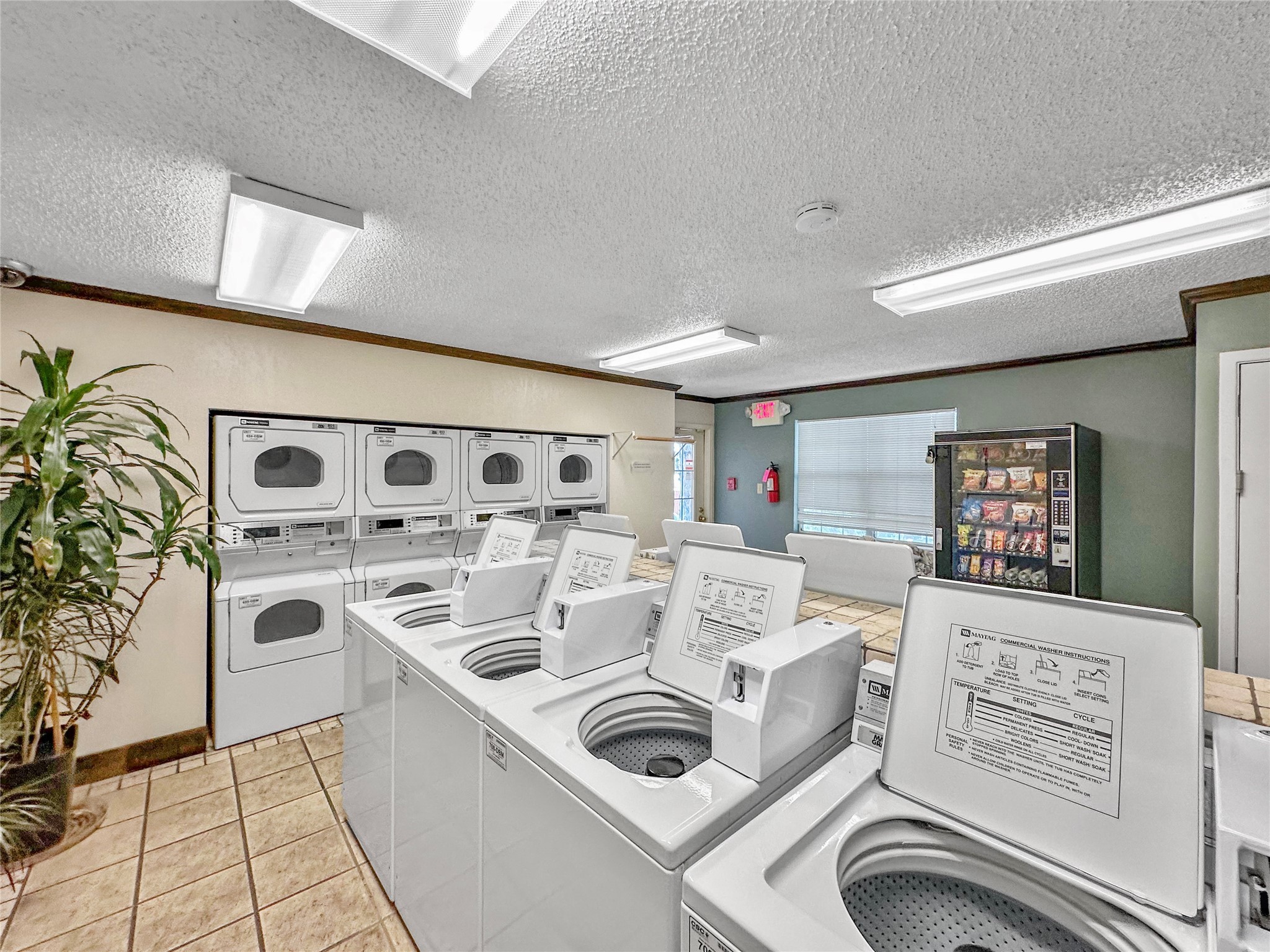 2501 Zia Road 104