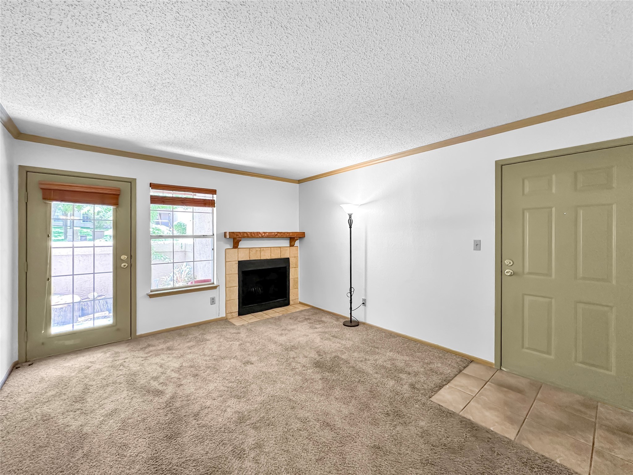2501 Zia Road 104