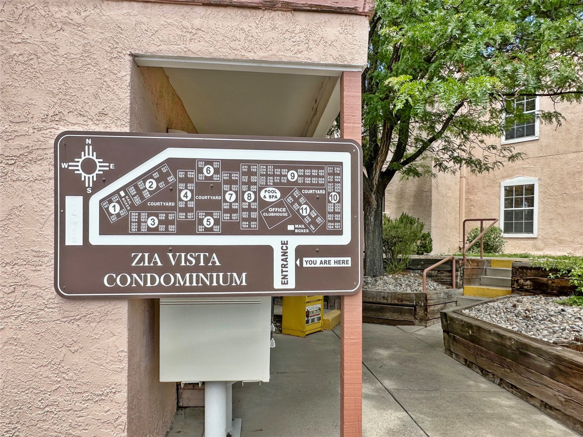 2501 Zia Road 104
