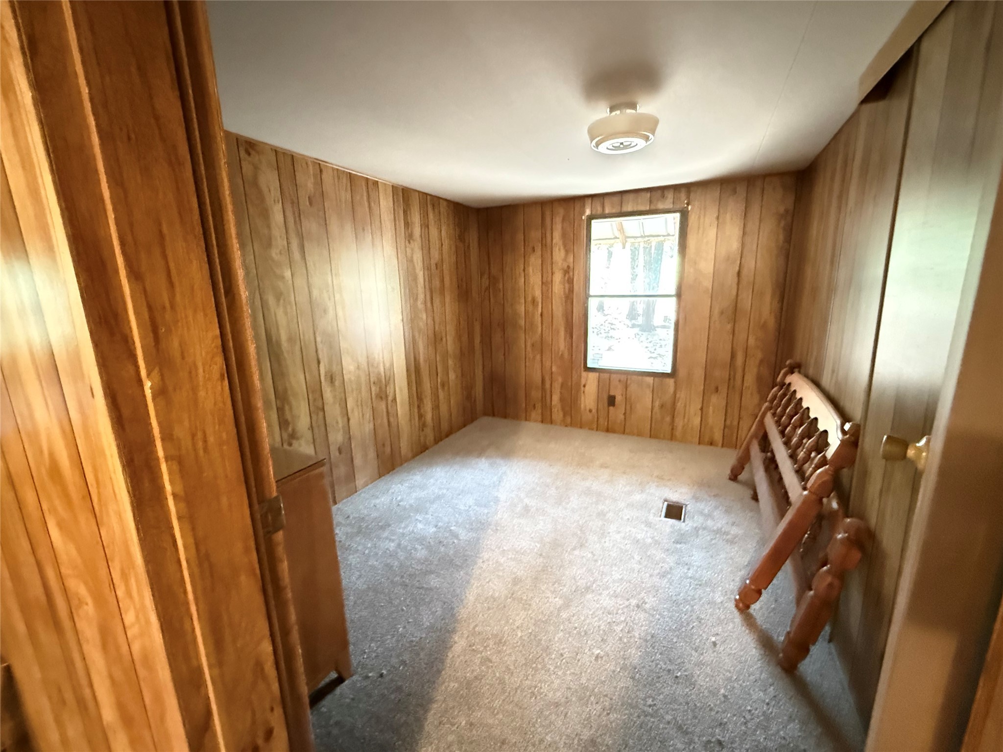 31 Munday Lane