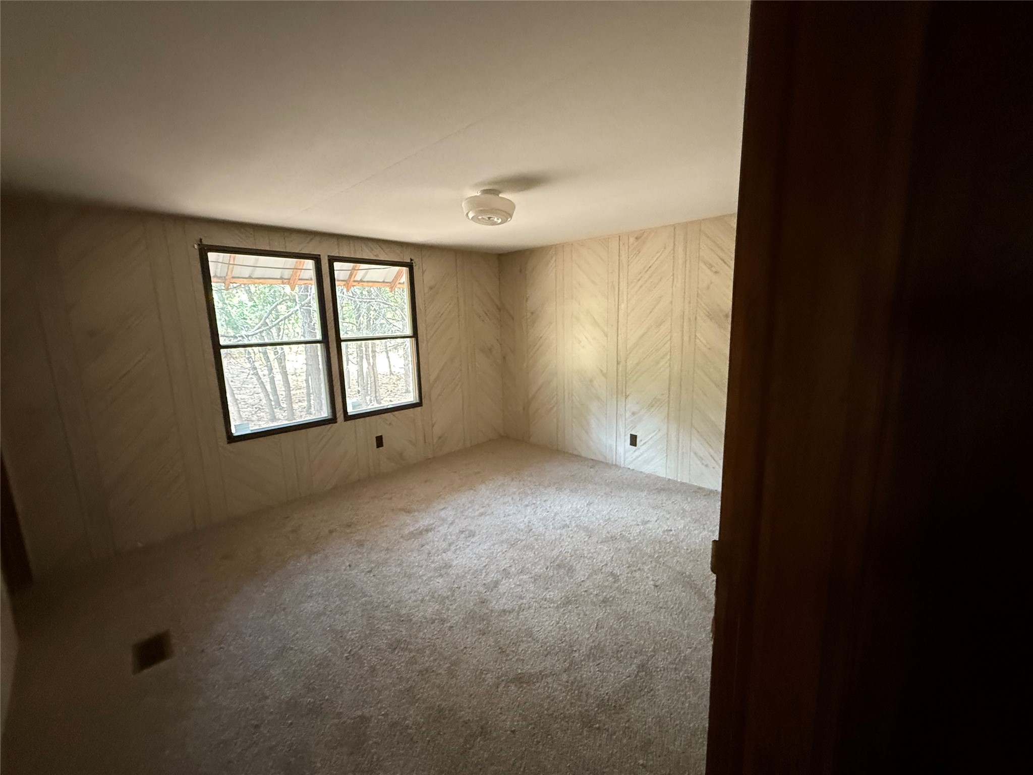 31 Munday Lane