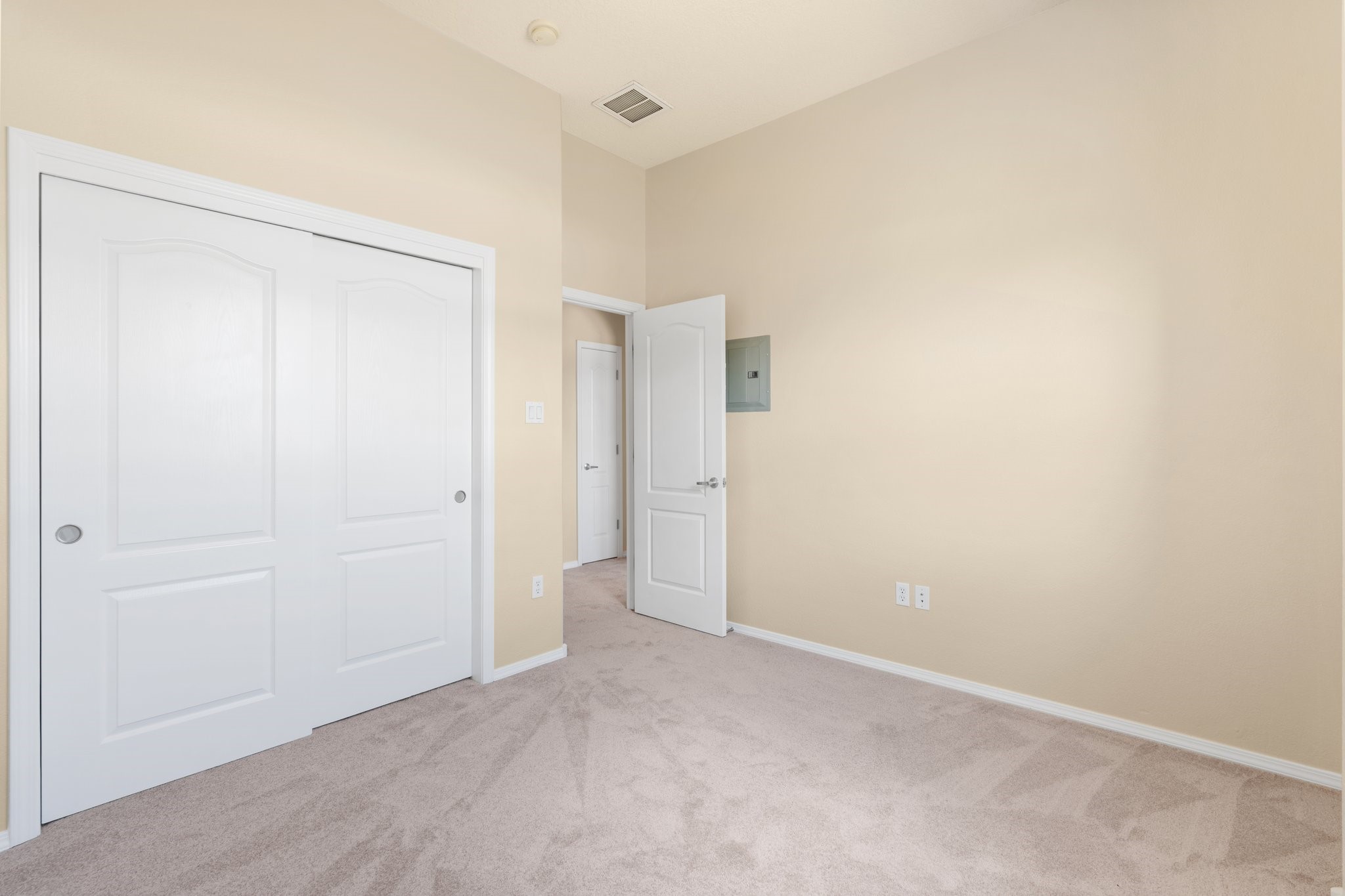 4348 Santo Domingo C