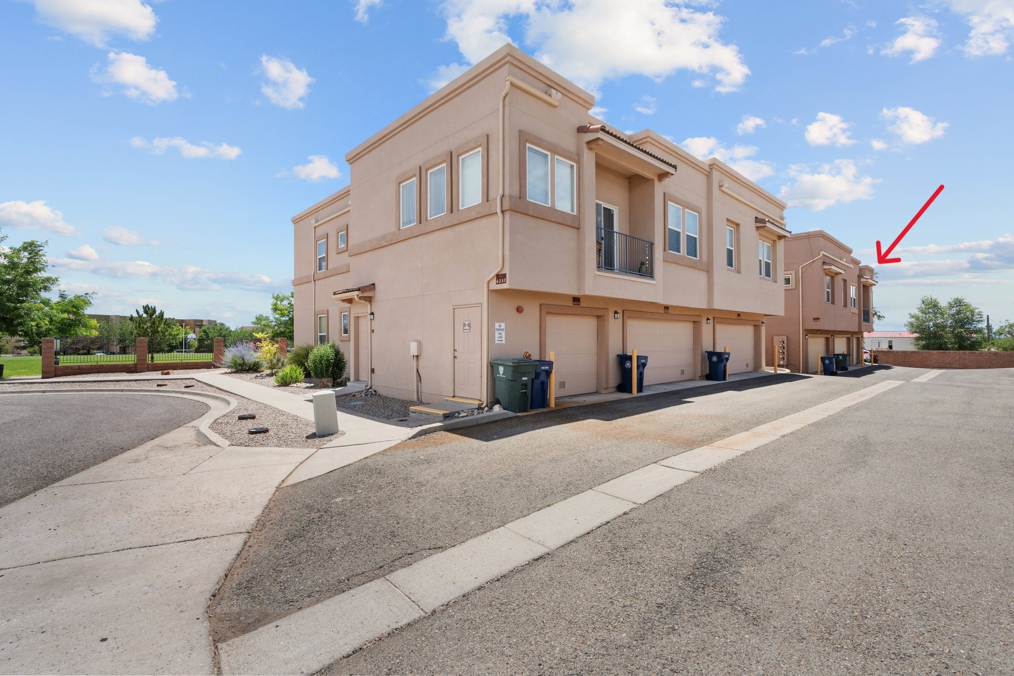 4348 Santo Domingo C